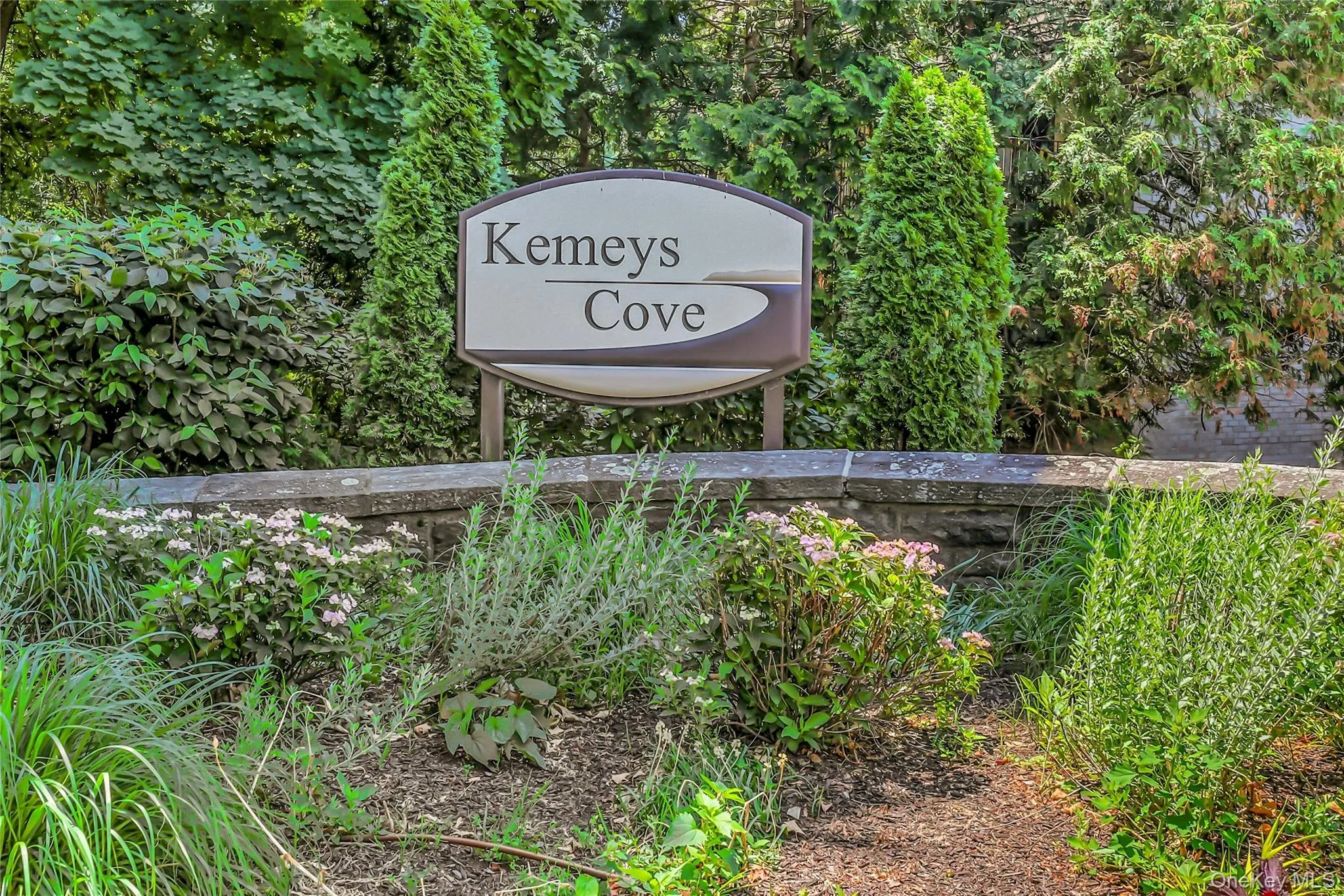 310 Kemeys Cove, Ossining, NY, 2 Bedrooms Bedrooms, 4 Rooms Rooms,2 BathroomsBathrooms,Residential,For Rent,Kemeys,0,KEY1015778 310 Kemeys Cove, Ossining, NY, 2 Bedrooms Bedrooms, 4 Rooms Rooms,2 BathroomsBathrooms,Residential,For Rent,Kemeys,0,KEY1015778