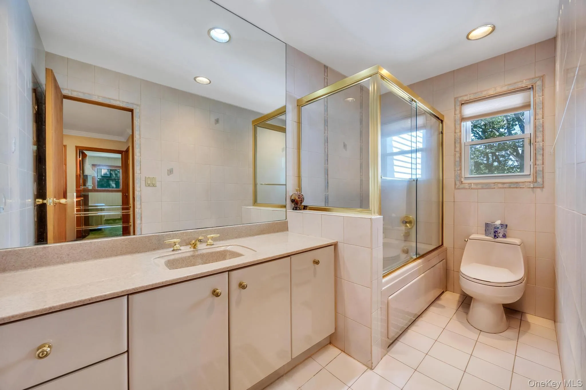 17 Cedar Place, Smithtown, NY, 4 Bedrooms Bedrooms, 9 Rooms Rooms,2 BathroomsBathrooms,Residential,For Rent,Cedar,0,1015782 17 Cedar Place, Smithtown, NY, 4 Bedrooms Bedrooms, 9 Rooms Rooms,2 BathroomsBathrooms,Residential,For Rent,Cedar,0,1015782