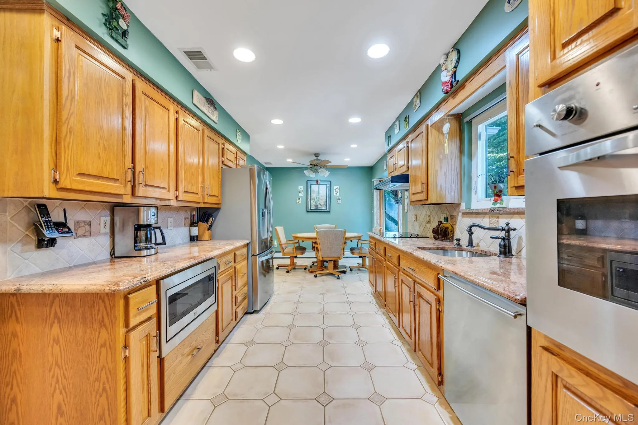17 Cedar Place, Smithtown, NY, 4 Bedrooms Bedrooms, 9 Rooms Rooms,2 BathroomsBathrooms,Residential,For Rent,Cedar,0,1015782 17 Cedar Place, Smithtown, NY, 4 Bedrooms Bedrooms, 9 Rooms Rooms,2 BathroomsBathrooms,Residential,For Rent,Cedar,0,1015782
