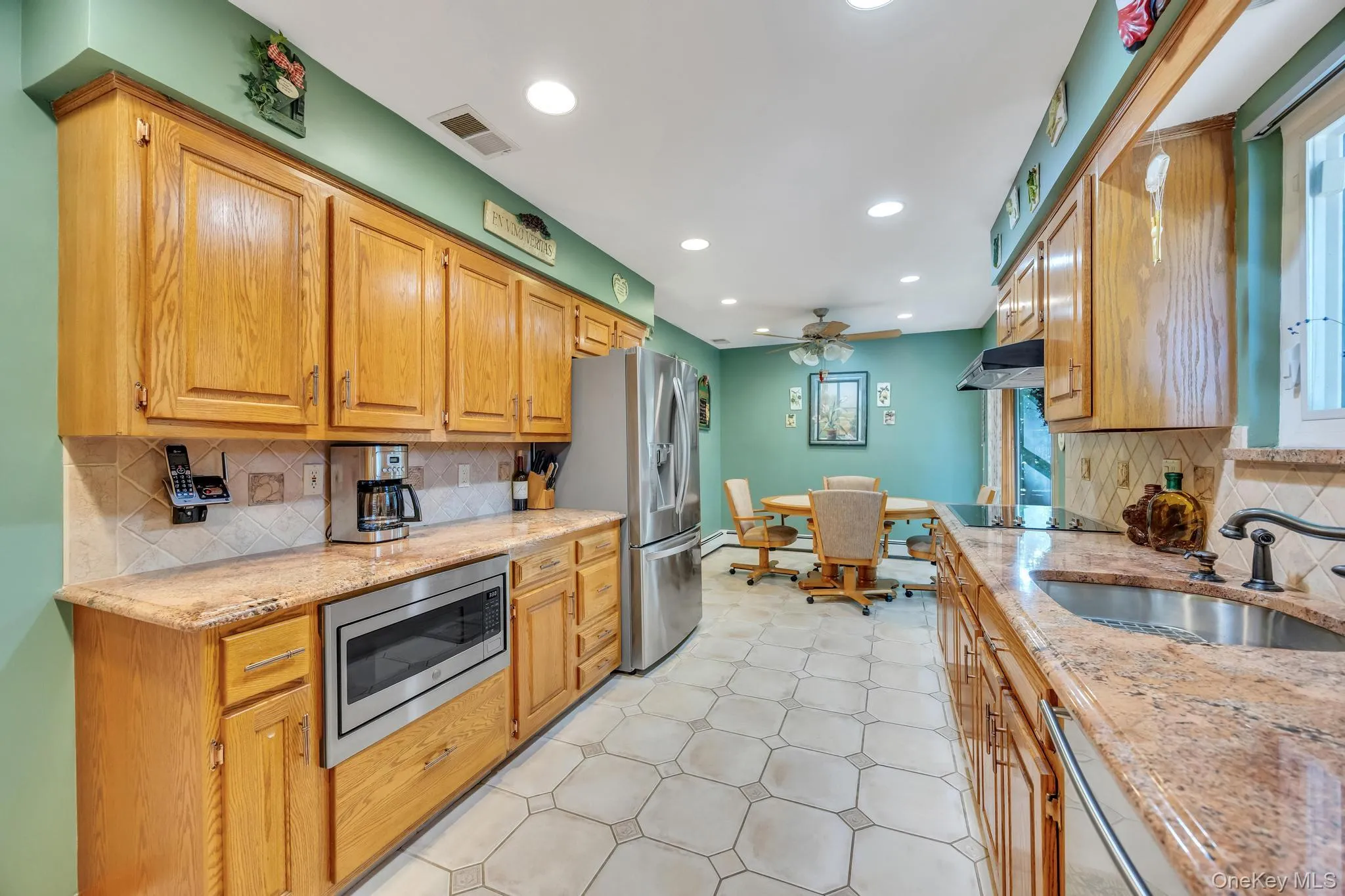 17 Cedar Place, Smithtown, NY, 4 Bedrooms Bedrooms, 9 Rooms Rooms,2 BathroomsBathrooms,Residential,For Rent,Cedar,0,1015782 17 Cedar Place, Smithtown, NY, 4 Bedrooms Bedrooms, 9 Rooms Rooms,2 BathroomsBathrooms,Residential,For Rent,Cedar,0,1015782