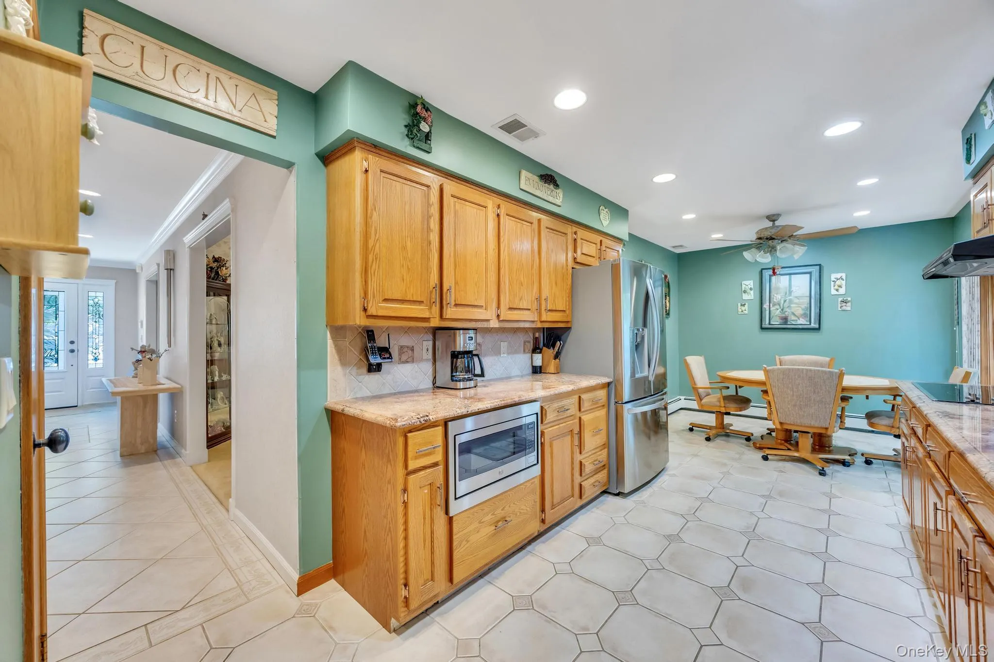 17 Cedar Place, Smithtown, NY, 4 Bedrooms Bedrooms, 9 Rooms Rooms,2 BathroomsBathrooms,Residential,For Rent,Cedar,0,1015782 17 Cedar Place, Smithtown, NY, 4 Bedrooms Bedrooms, 9 Rooms Rooms,2 BathroomsBathrooms,Residential,For Rent,Cedar,0,1015782
