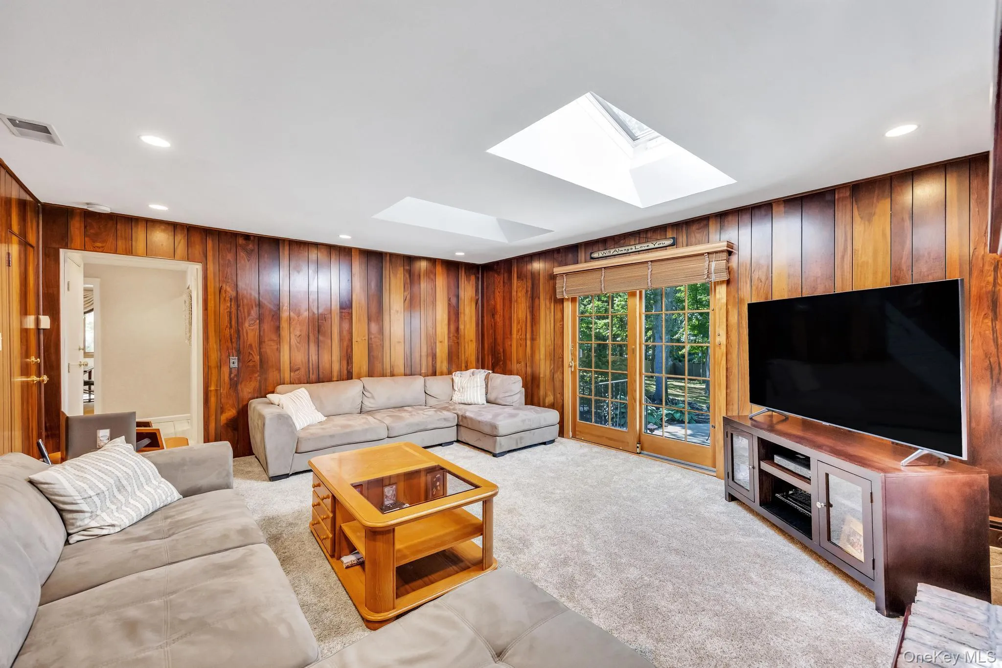 17 Cedar Place, Smithtown, NY, 4 Bedrooms Bedrooms, 9 Rooms Rooms,2 BathroomsBathrooms,Residential,For Rent,Cedar,0,1015782 17 Cedar Place, Smithtown, NY, 4 Bedrooms Bedrooms, 9 Rooms Rooms,2 BathroomsBathrooms,Residential,For Rent,Cedar,0,1015782