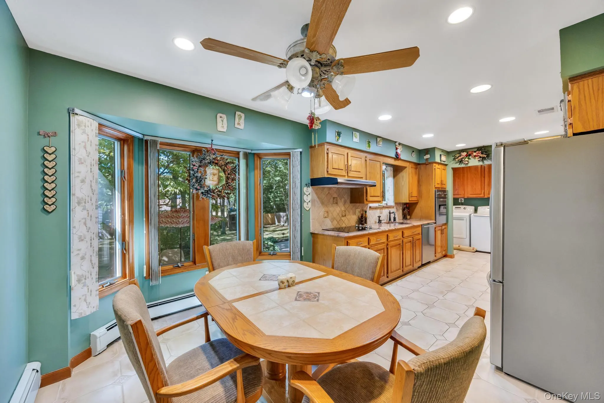 17 Cedar Place, Smithtown, NY, 4 Bedrooms Bedrooms, 9 Rooms Rooms,2 BathroomsBathrooms,Residential,For Rent,Cedar,0,1015782 17 Cedar Place, Smithtown, NY, 4 Bedrooms Bedrooms, 9 Rooms Rooms,2 BathroomsBathrooms,Residential,For Rent,Cedar,0,1015782