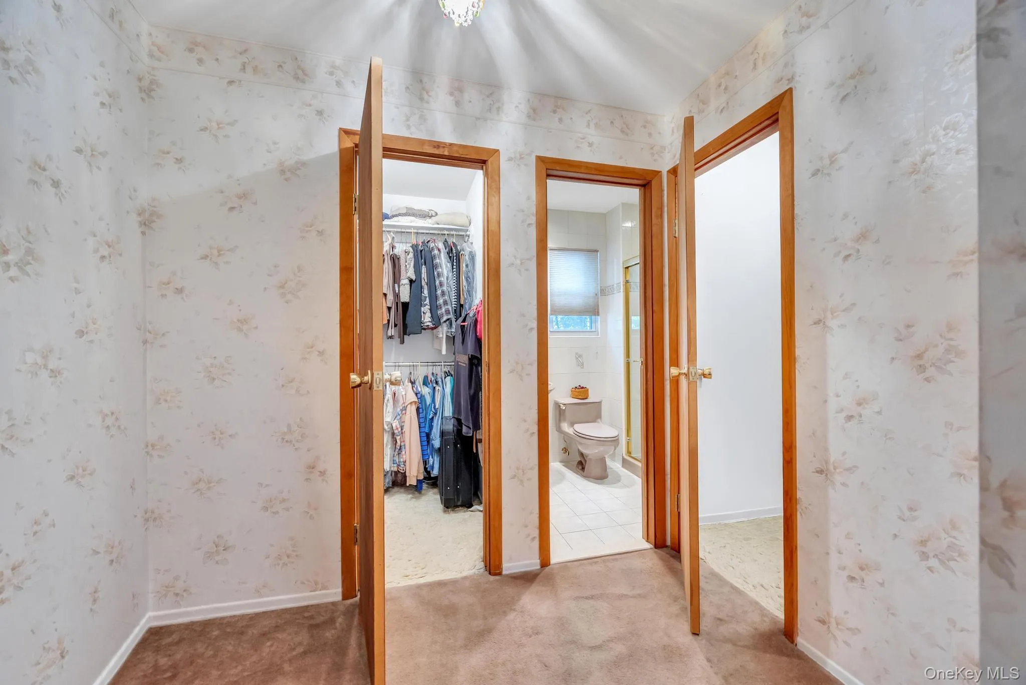 17 Cedar Place, Smithtown, NY, 4 Bedrooms Bedrooms, 9 Rooms Rooms,2 BathroomsBathrooms,Residential,For Rent,Cedar,0,1015782 17 Cedar Place, Smithtown, NY, 4 Bedrooms Bedrooms, 9 Rooms Rooms,2 BathroomsBathrooms,Residential,For Rent,Cedar,0,1015782