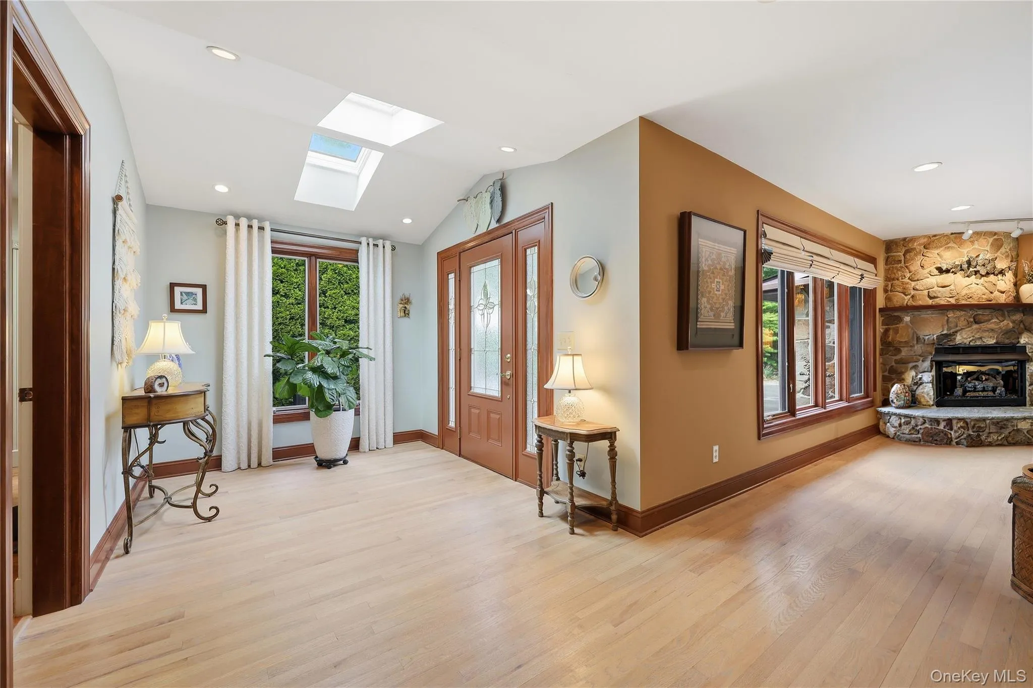 39 Loughran Lane, Esopus, NY, 4 Bedrooms Bedrooms, 8 Rooms Rooms,2 BathroomsBathrooms,Residential,For Rent,Loughran,0,KEY1015786 39 Loughran Lane, Esopus, NY, 4 Bedrooms Bedrooms, 8 Rooms Rooms,2 BathroomsBathrooms,Residential,For Rent,Loughran,0,KEY1015786