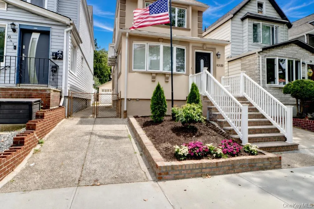 6472 80th Avenue, New York, NY, 4 Bedrooms Bedrooms, 8 Rooms Rooms,2 BathroomsBathrooms,Residential,For Rent,80th,0,1015789 6472 80th Avenue, New York, NY, 4 Bedrooms Bedrooms, 8 Rooms Rooms,2 BathroomsBathrooms,Residential,For Rent,80th,0,1015789
