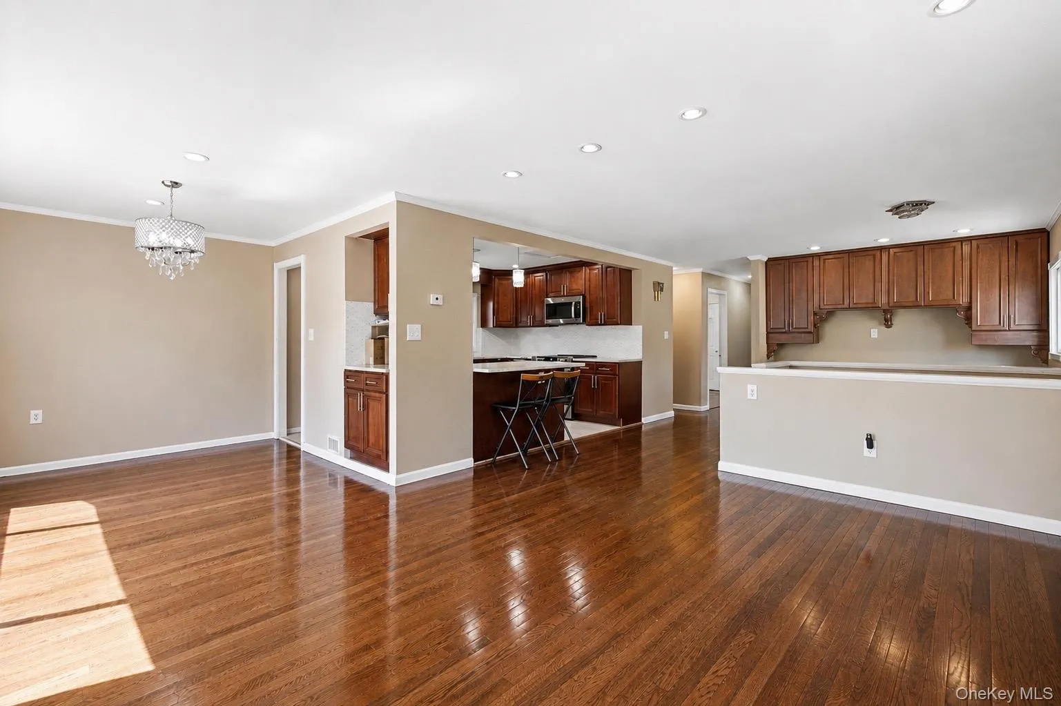 5 Willets Drive, Oyster Bay, NY, 3 Bedrooms Bedrooms, 8 Rooms Rooms,3 BathroomsBathrooms,Residential,For Rent,Willets,0,1015791 5 Willets Drive, Oyster Bay, NY, 3 Bedrooms Bedrooms, 8 Rooms Rooms,3 BathroomsBathrooms,Residential,For Rent,Willets,0,1015791