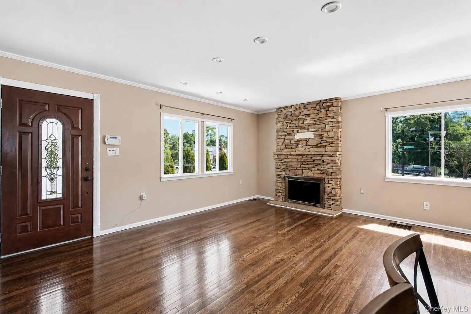 5 Willets Drive, Oyster Bay, NY, 3 Bedrooms Bedrooms, 8 Rooms Rooms,3 BathroomsBathrooms,Residential,For Rent,Willets,0,1015791 5 Willets Drive, Oyster Bay, NY, 3 Bedrooms Bedrooms, 8 Rooms Rooms,3 BathroomsBathrooms,Residential,For Rent,Willets,0,1015791