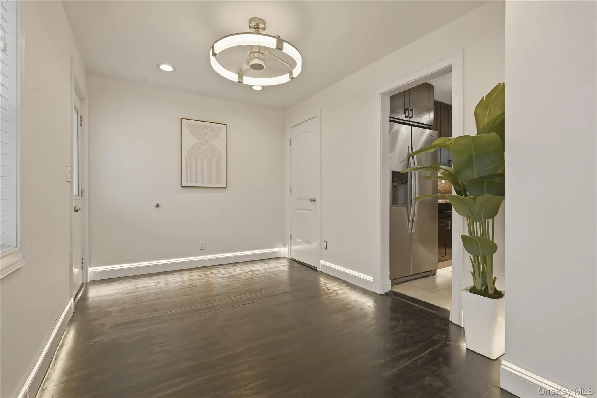 6 Prospect Street, Oyster Bay, NY, 2 Bedrooms Bedrooms, 4 Rooms Rooms,1 BathroomBathrooms,Residential,For Rent,Prospect,0,1015792 6 Prospect Street, Oyster Bay, NY, 2 Bedrooms Bedrooms, 4 Rooms Rooms,1 BathroomBathrooms,Residential,For Rent,Prospect,0,1015792