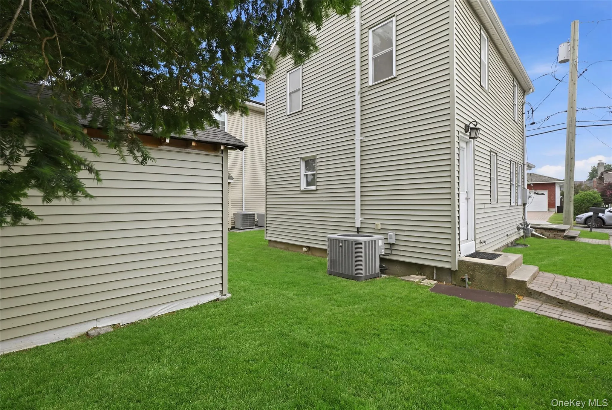 6 Prospect Street, Oyster Bay, NY, 2 Bedrooms Bedrooms, 4 Rooms Rooms,1 BathroomBathrooms,Residential,For Rent,Prospect,0,1015792 6 Prospect Street, Oyster Bay, NY, 2 Bedrooms Bedrooms, 4 Rooms Rooms,1 BathroomBathrooms,Residential,For Rent,Prospect,0,1015792