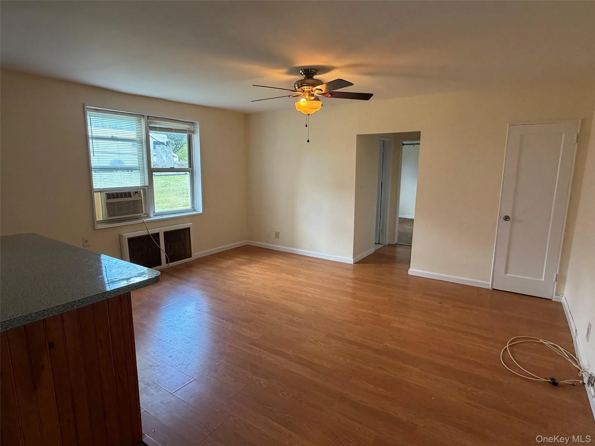 10 DAVENPORT Avenue, New Rochelle, NY, 1 Bedroom Bedrooms, 3 Rooms Rooms,1 BathroomBathrooms,Residential,For Rent,DAVENPORT,0,1015795 10 DAVENPORT Avenue, New Rochelle, NY, 1 Bedroom Bedrooms, 3 Rooms Rooms,1 BathroomBathrooms,Residential,For Rent,DAVENPORT,0,1015795