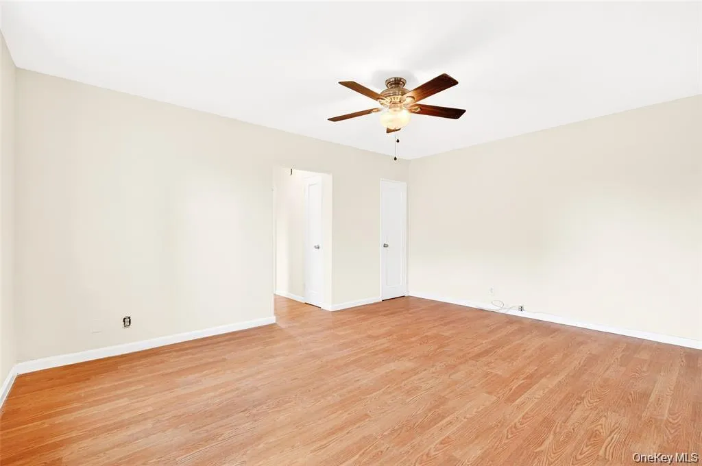 10 DAVENPORT Avenue, New Rochelle, NY, 1 Bedroom Bedrooms, 3 Rooms Rooms,1 BathroomBathrooms,Residential,For Rent,DAVENPORT,0,1015795 10 DAVENPORT Avenue, New Rochelle, NY, 1 Bedroom Bedrooms, 3 Rooms Rooms,1 BathroomBathrooms,Residential,For Rent,DAVENPORT,0,1015795