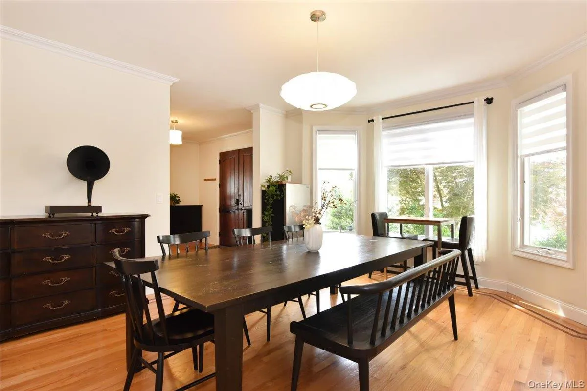 245 Harbor Hill Road, North Hempstead, NY, 5 Bedrooms Bedrooms, 11 Rooms Rooms,4 BathroomsBathrooms,Residential,For Rent,Harbor Hill,0,1015799 245 Harbor Hill Road, North Hempstead, NY, 5 Bedrooms Bedrooms, 11 Rooms Rooms,4 BathroomsBathrooms,Residential,For Rent,Harbor Hill,0,1015799