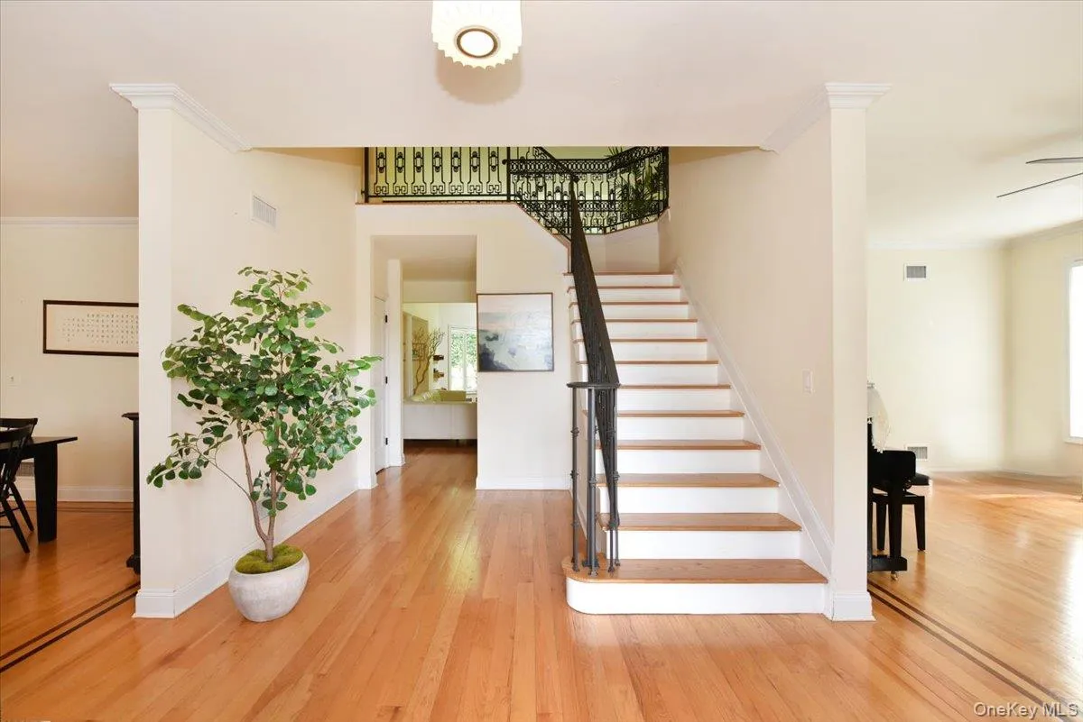 245 Harbor Hill Road, North Hempstead, NY, 5 Bedrooms Bedrooms, 11 Rooms Rooms,4 BathroomsBathrooms,Residential,For Rent,Harbor Hill,0,1015799 245 Harbor Hill Road, North Hempstead, NY, 5 Bedrooms Bedrooms, 11 Rooms Rooms,4 BathroomsBathrooms,Residential,For Rent,Harbor Hill,0,1015799