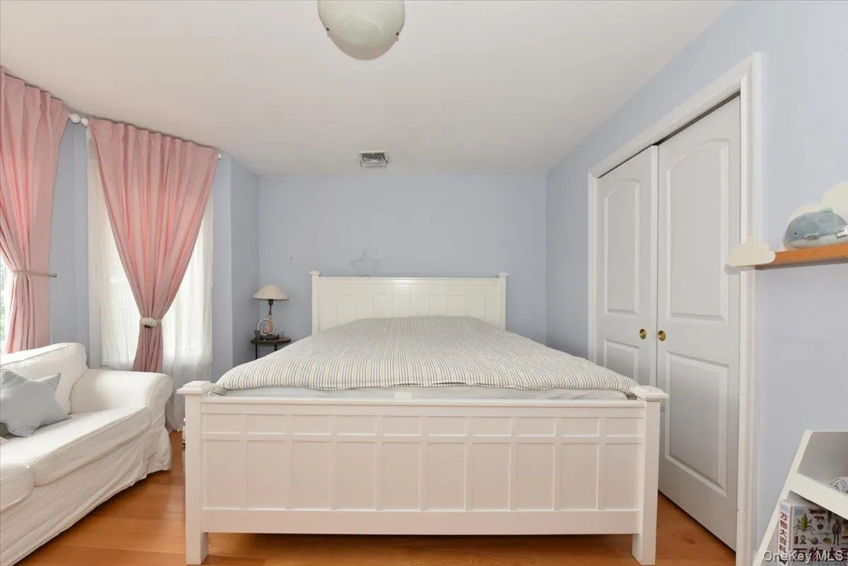 245 Harbor Hill Road, North Hempstead, NY, 5 Bedrooms Bedrooms, 11 Rooms Rooms,4 BathroomsBathrooms,Residential,For Rent,Harbor Hill,0,1015799 245 Harbor Hill Road, North Hempstead, NY, 5 Bedrooms Bedrooms, 11 Rooms Rooms,4 BathroomsBathrooms,Residential,For Rent,Harbor Hill,0,1015799