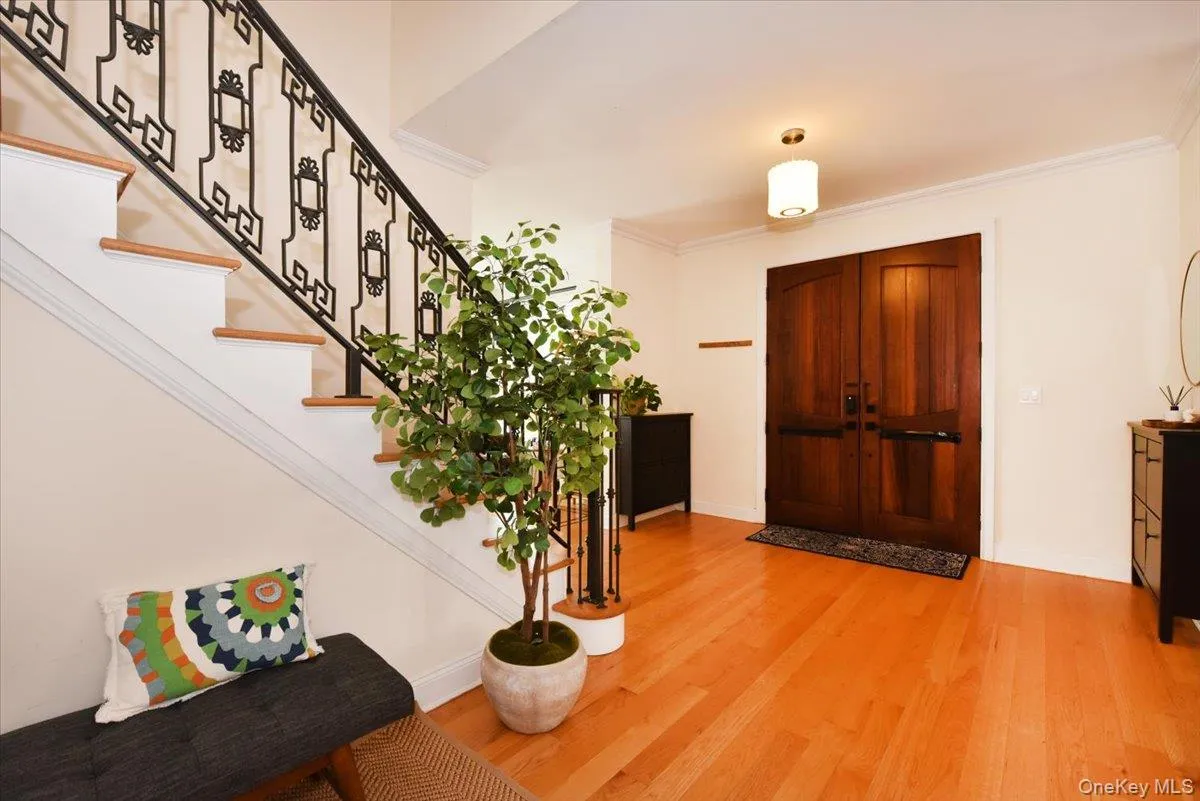 245 Harbor Hill Road, North Hempstead, NY, 5 Bedrooms Bedrooms, 11 Rooms Rooms,4 BathroomsBathrooms,Residential,For Rent,Harbor Hill,0,1015799 245 Harbor Hill Road, North Hempstead, NY, 5 Bedrooms Bedrooms, 11 Rooms Rooms,4 BathroomsBathrooms,Residential,For Rent,Harbor Hill,0,1015799