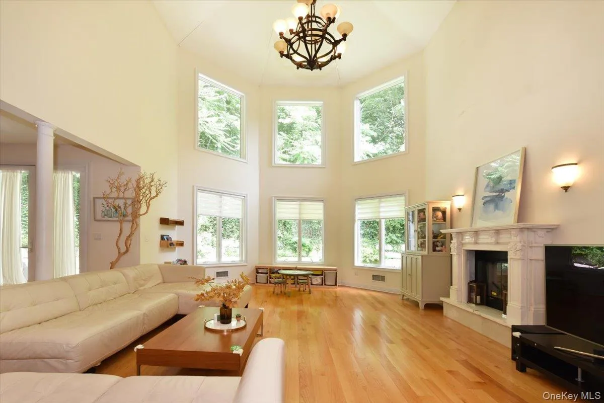 245 Harbor Hill Road, North Hempstead, NY, 5 Bedrooms Bedrooms, 11 Rooms Rooms,4 BathroomsBathrooms,Residential,For Rent,Harbor Hill,0,1015799 245 Harbor Hill Road, North Hempstead, NY, 5 Bedrooms Bedrooms, 11 Rooms Rooms,4 BathroomsBathrooms,Residential,For Rent,Harbor Hill,0,1015799