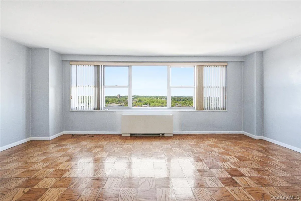 70-25 Yellowstone Boulevard, New York, NY, 3 Rooms Rooms,1 BathroomBathrooms,Residential,For Rent,Yellowstone,0,1015802 70-25 Yellowstone Boulevard, New York, NY, 3 Rooms Rooms,1 BathroomBathrooms,Residential,For Rent,Yellowstone,0,1015802