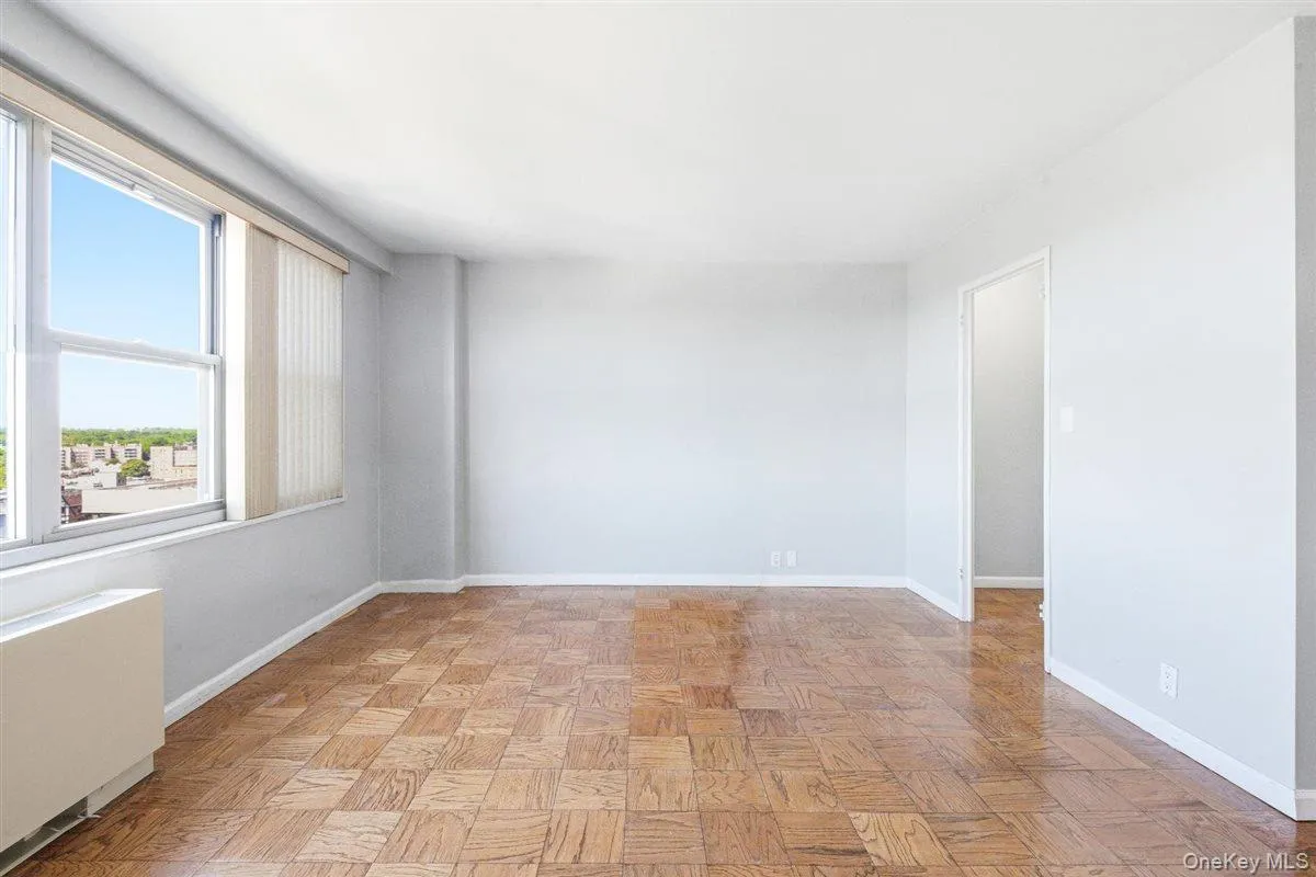 70-25 Yellowstone Boulevard, New York, NY, 3 Rooms Rooms,1 BathroomBathrooms,Residential,For Rent,Yellowstone,0,1015802 70-25 Yellowstone Boulevard, New York, NY, 3 Rooms Rooms,1 BathroomBathrooms,Residential,For Rent,Yellowstone,0,1015802