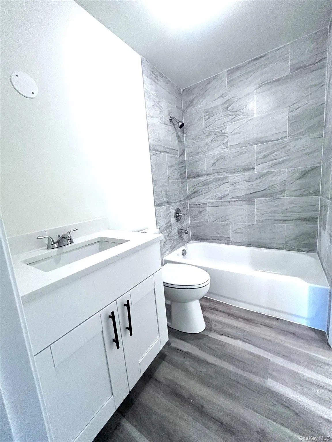 7 Highview Avenue, Stony Point, NY, 4 Bedrooms Bedrooms, 8 Rooms Rooms,3 BathroomsBathrooms,Residential,For Rent,Highview,0,1015808 7 Highview Avenue, Stony Point, NY, 4 Bedrooms Bedrooms, 8 Rooms Rooms,3 BathroomsBathrooms,Residential,For Rent,Highview,0,1015808