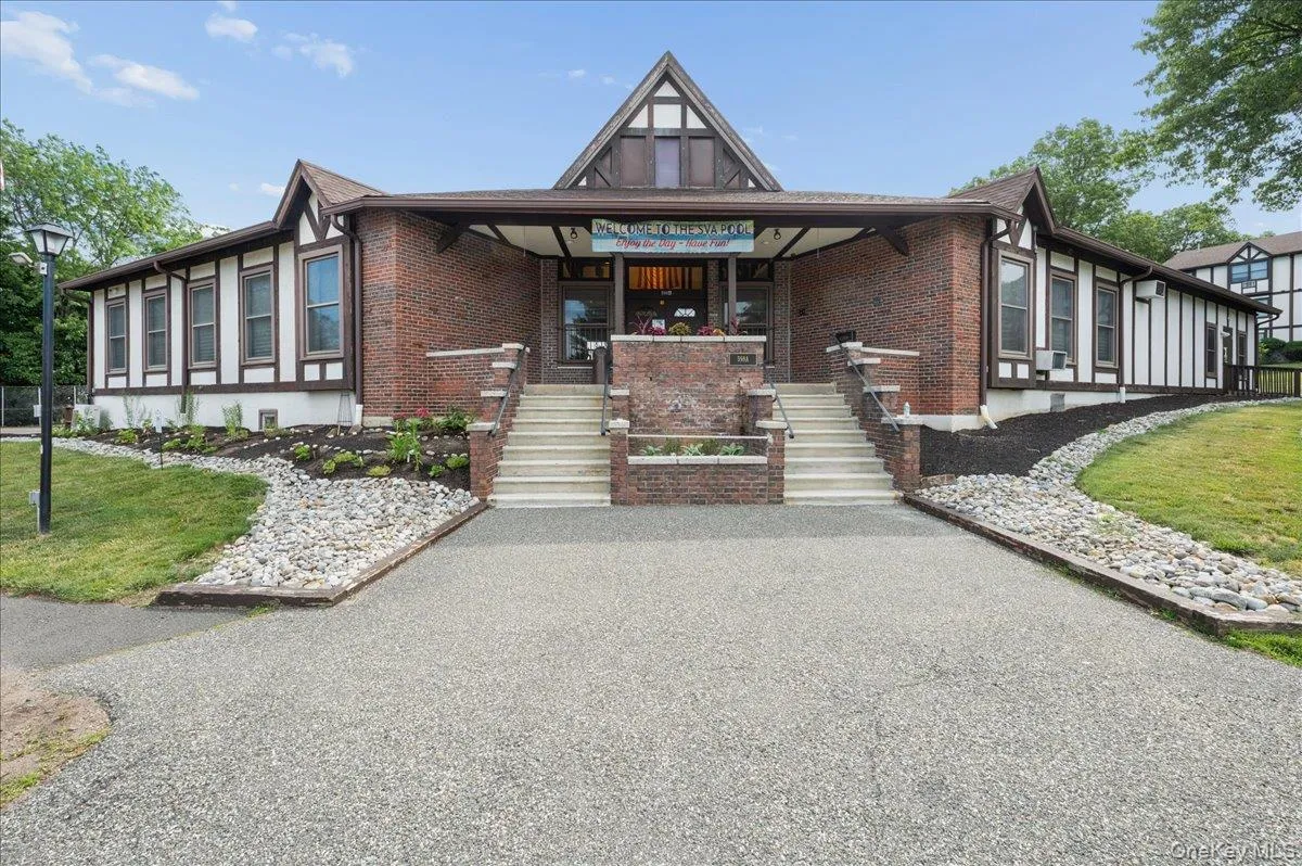 Clubhouse Clubhouse