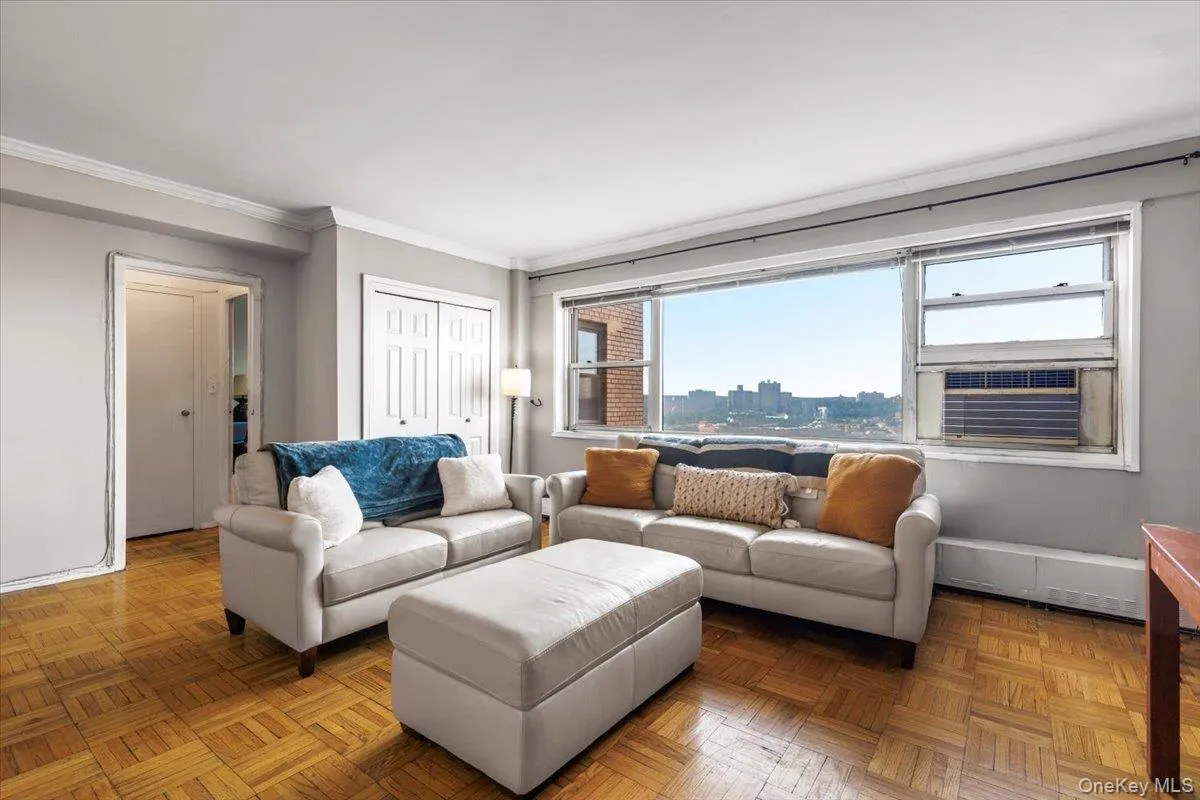 6 Fordham Hill Oval, New York, NY, 1 Bedroom Bedrooms, 4 Rooms Rooms,1 BathroomBathrooms,Residential,For Rent,Fordham Hill Oval,0,1015811 6 Fordham Hill Oval, New York, NY, 1 Bedroom Bedrooms, 4 Rooms Rooms,1 BathroomBathrooms,Residential,For Rent,Fordham Hill Oval,0,1015811