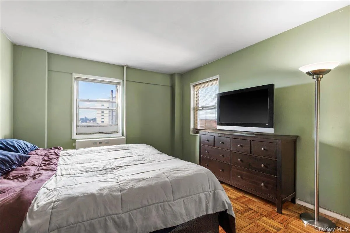 6 Fordham Hill Oval, New York, NY, 1 Bedroom Bedrooms, 4 Rooms Rooms,1 BathroomBathrooms,Residential,For Rent,Fordham Hill Oval,0,1015811 6 Fordham Hill Oval, New York, NY, 1 Bedroom Bedrooms, 4 Rooms Rooms,1 BathroomBathrooms,Residential,For Rent,Fordham Hill Oval,0,1015811