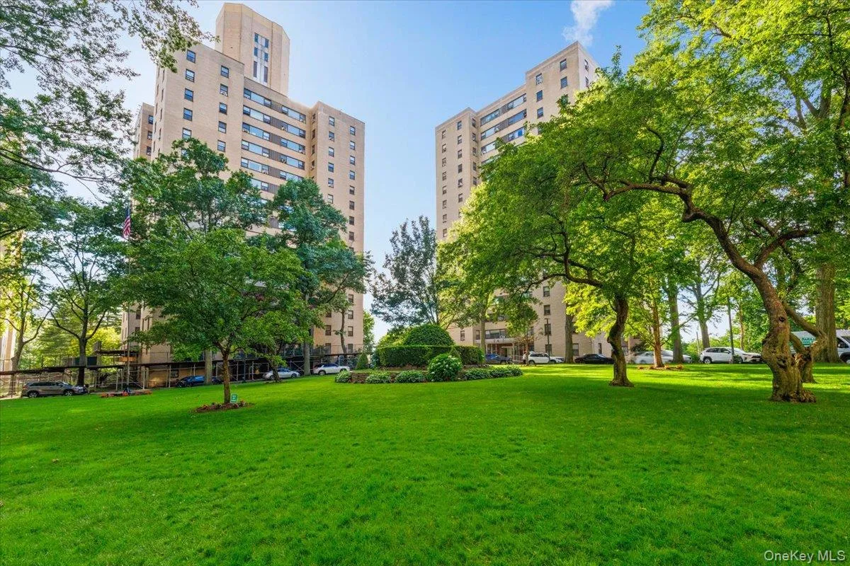 6 Fordham Hill Oval, New York, NY, 1 Bedroom Bedrooms, 4 Rooms Rooms,1 BathroomBathrooms,Residential,For Rent,Fordham Hill Oval,0,1015811 6 Fordham Hill Oval, New York, NY, 1 Bedroom Bedrooms, 4 Rooms Rooms,1 BathroomBathrooms,Residential,For Rent,Fordham Hill Oval,0,1015811