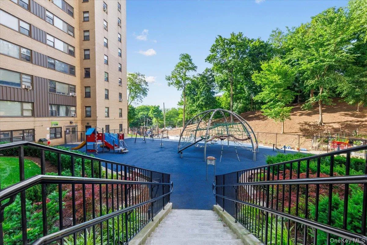 6 Fordham Hill Oval, New York, NY, 1 Bedroom Bedrooms, 4 Rooms Rooms,1 BathroomBathrooms,Residential,For Rent,Fordham Hill Oval,0,1015811 6 Fordham Hill Oval, New York, NY, 1 Bedroom Bedrooms, 4 Rooms Rooms,1 BathroomBathrooms,Residential,For Rent,Fordham Hill Oval,0,1015811