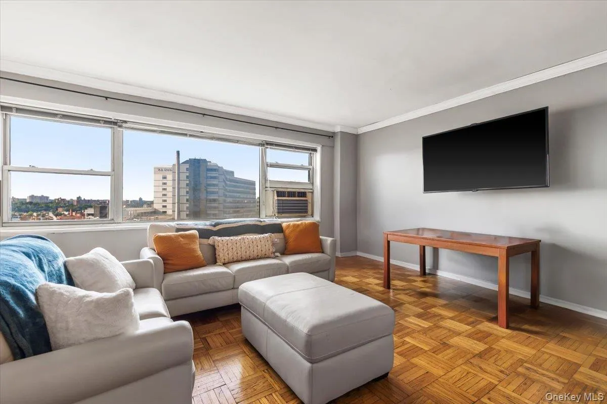 6 Fordham Hill Oval, New York, NY, 1 Bedroom Bedrooms, 4 Rooms Rooms,1 BathroomBathrooms,Residential,For Rent,Fordham Hill Oval,0,1015811 6 Fordham Hill Oval, New York, NY, 1 Bedroom Bedrooms, 4 Rooms Rooms,1 BathroomBathrooms,Residential,For Rent,Fordham Hill Oval,0,1015811