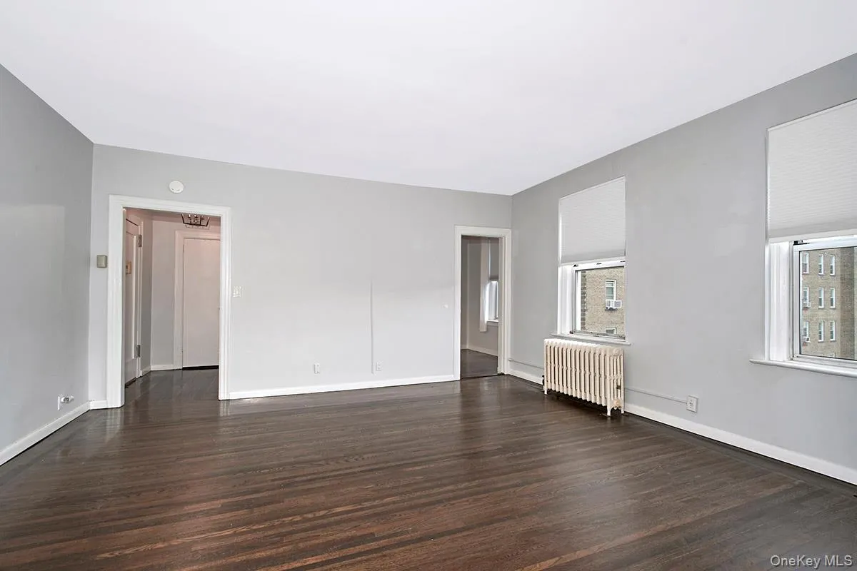 472 Gramatan Avenue, Mount Vernon, NY, 1 Bedroom Bedrooms, 3 Rooms Rooms,1 BathroomBathrooms,Residential,For Rent,Gramatan,0,1015812 472 Gramatan Avenue, Mount Vernon, NY, 1 Bedroom Bedrooms, 3 Rooms Rooms,1 BathroomBathrooms,Residential,For Rent,Gramatan,0,1015812