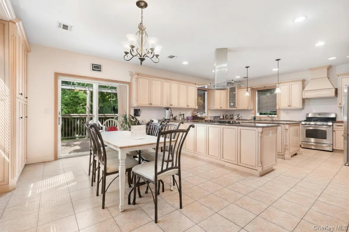 9 Cameo Ridge Road, Ramapo, NY, 9 Bedrooms Bedrooms, 12 Rooms Rooms,5 BathroomsBathrooms,Residential,For Rent,Cameo Ridge,0,1015823 9 Cameo Ridge Road, Ramapo, NY, 9 Bedrooms Bedrooms, 12 Rooms Rooms,5 BathroomsBathrooms,Residential,For Rent,Cameo Ridge,0,1015823