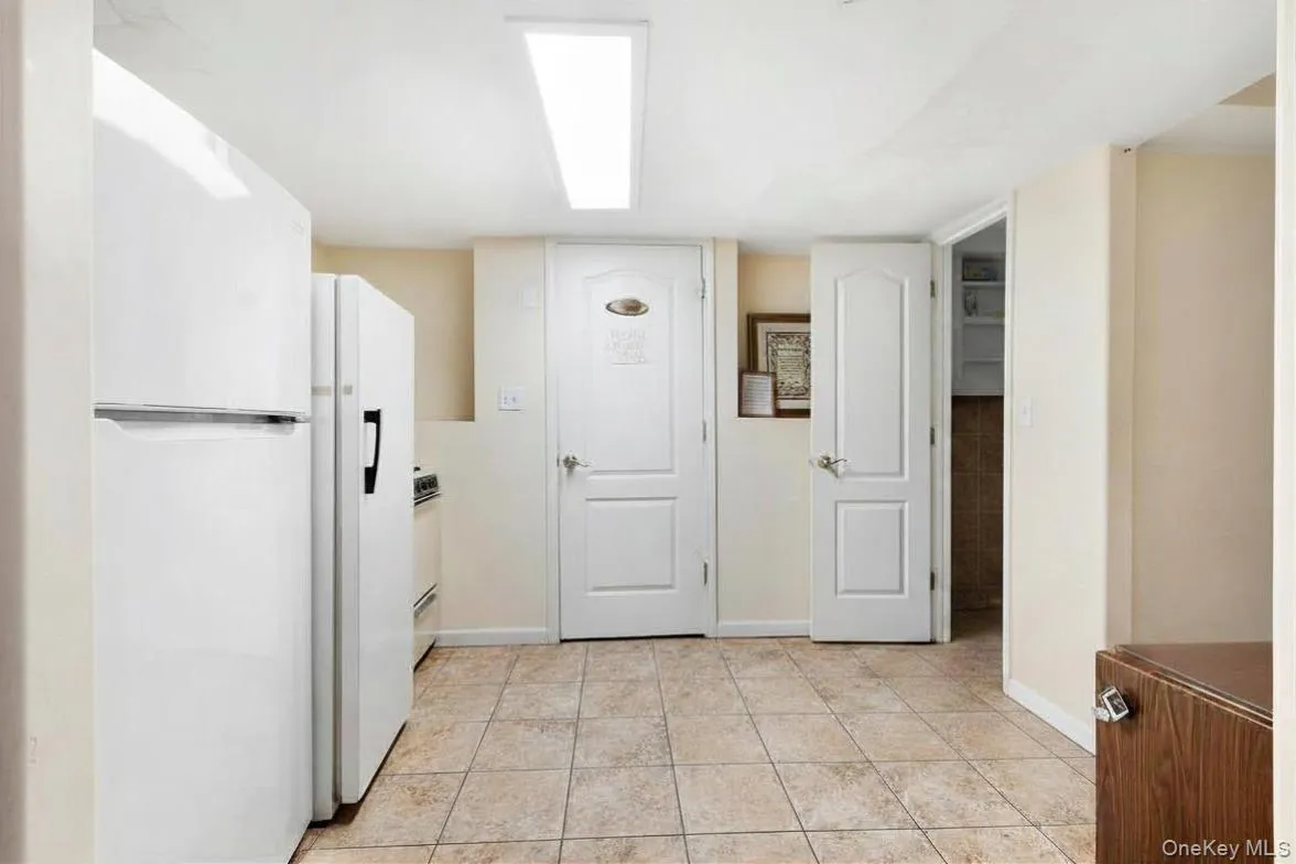 9 Cameo Ridge Road, Ramapo, NY, 9 Bedrooms Bedrooms, 12 Rooms Rooms,5 BathroomsBathrooms,Residential,For Rent,Cameo Ridge,0,1015823 9 Cameo Ridge Road, Ramapo, NY, 9 Bedrooms Bedrooms, 12 Rooms Rooms,5 BathroomsBathrooms,Residential,For Rent,Cameo Ridge,0,1015823