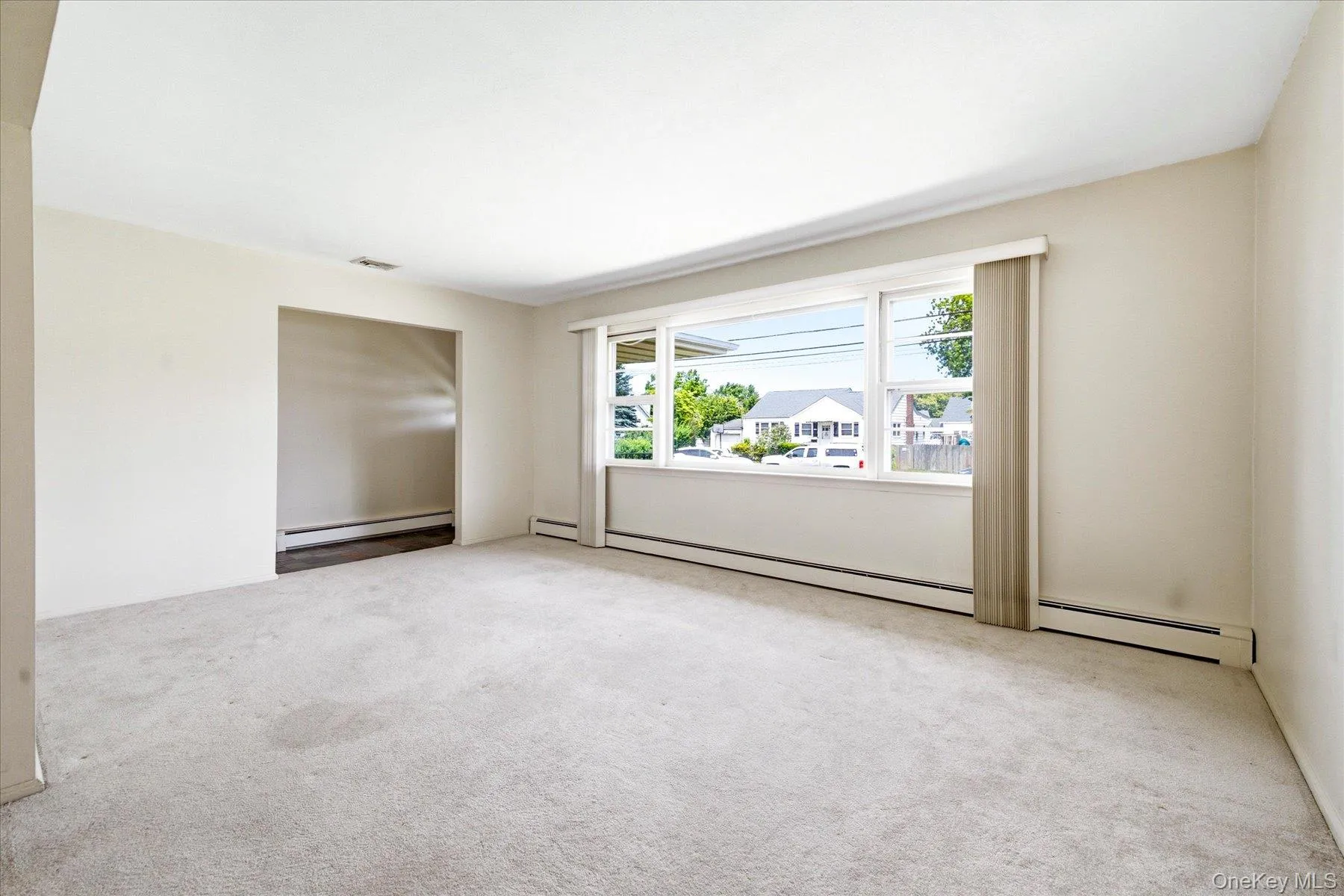 332 Marcy Street, West Babylon, NY, 3 Bedrooms Bedrooms, 7 Rooms Rooms,1 BathroomBathrooms,Residential,For Rent,Marcy,0,KEY1015824 332 Marcy Street, West Babylon, NY, 3 Bedrooms Bedrooms, 7 Rooms Rooms,1 BathroomBathrooms,Residential,For Rent,Marcy,0,KEY1015824