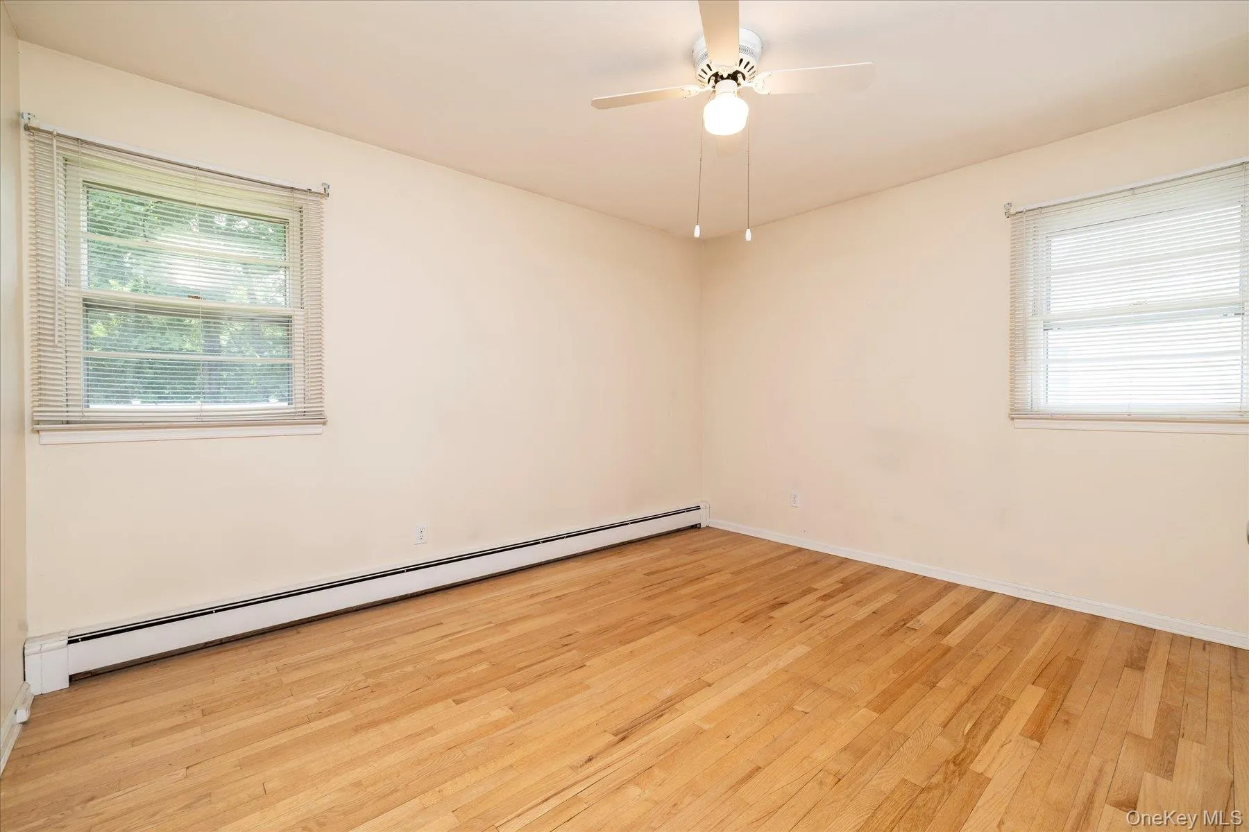 332 Marcy Street, West Babylon, NY, 3 Bedrooms Bedrooms, 7 Rooms Rooms,1 BathroomBathrooms,Residential,For Rent,Marcy,0,KEY1015824 332 Marcy Street, West Babylon, NY, 3 Bedrooms Bedrooms, 7 Rooms Rooms,1 BathroomBathrooms,Residential,For Rent,Marcy,0,KEY1015824