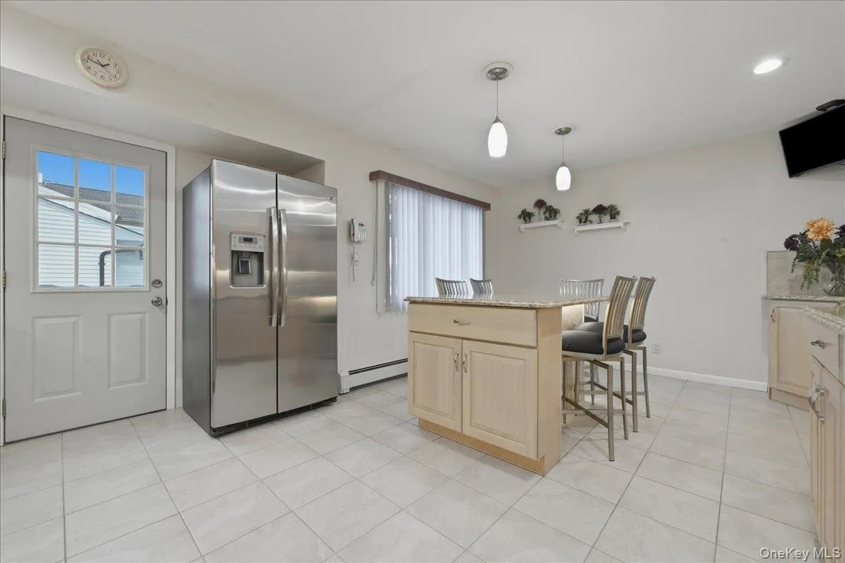2504 Cadillac Drive, Hempstead, NY, 3 Bedrooms Bedrooms, 8 Rooms Rooms,2 BathroomsBathrooms,Residential,For Rent,Cadillac,0,KEY1015827 2504 Cadillac Drive, Hempstead, NY, 3 Bedrooms Bedrooms, 8 Rooms Rooms,2 BathroomsBathrooms,Residential,For Rent,Cadillac,0,KEY1015827