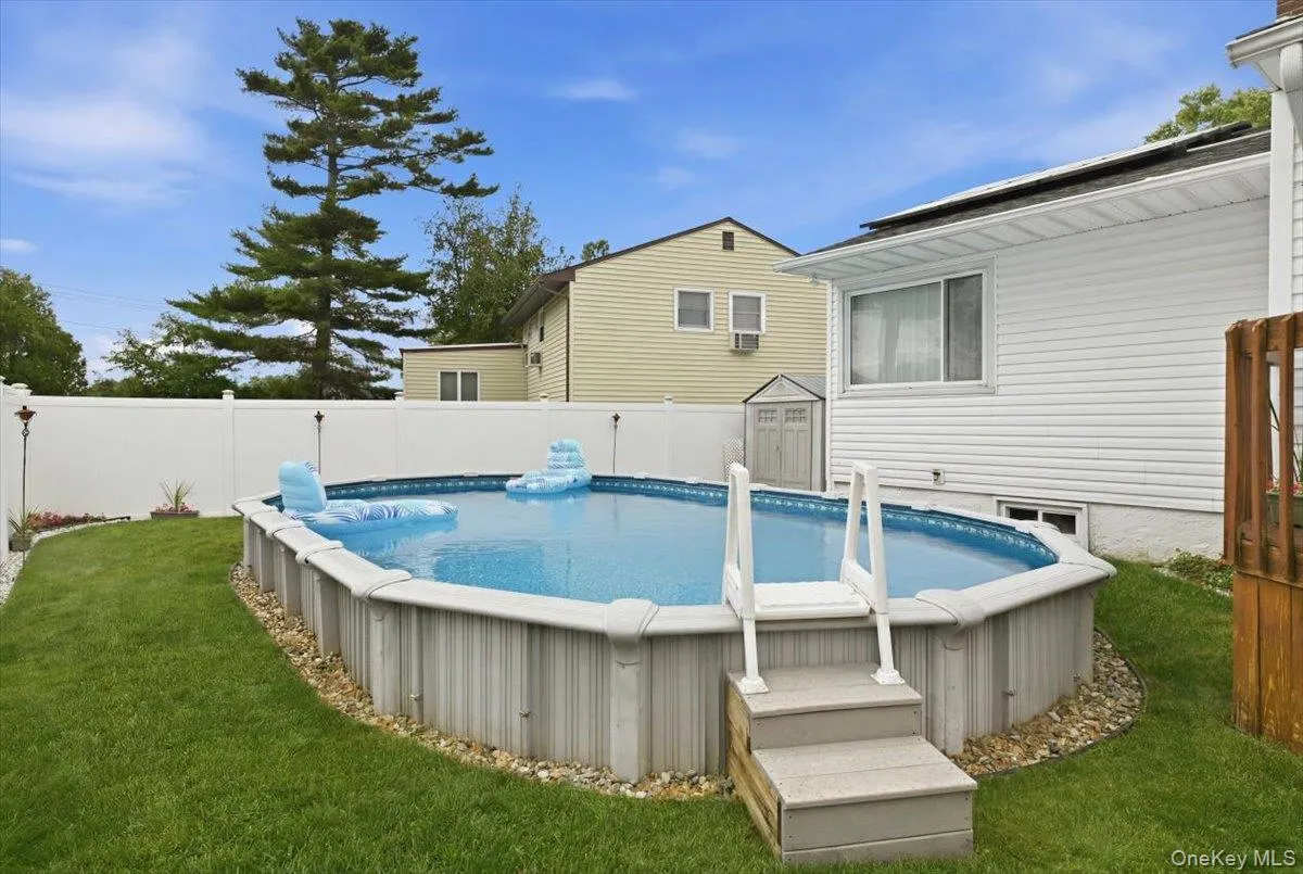 2504 Cadillac Drive, Hempstead, NY, 3 Bedrooms Bedrooms, 8 Rooms Rooms,2 BathroomsBathrooms,Residential,For Rent,Cadillac,0,KEY1015827 2504 Cadillac Drive, Hempstead, NY, 3 Bedrooms Bedrooms, 8 Rooms Rooms,2 BathroomsBathrooms,Residential,For Rent,Cadillac,0,KEY1015827