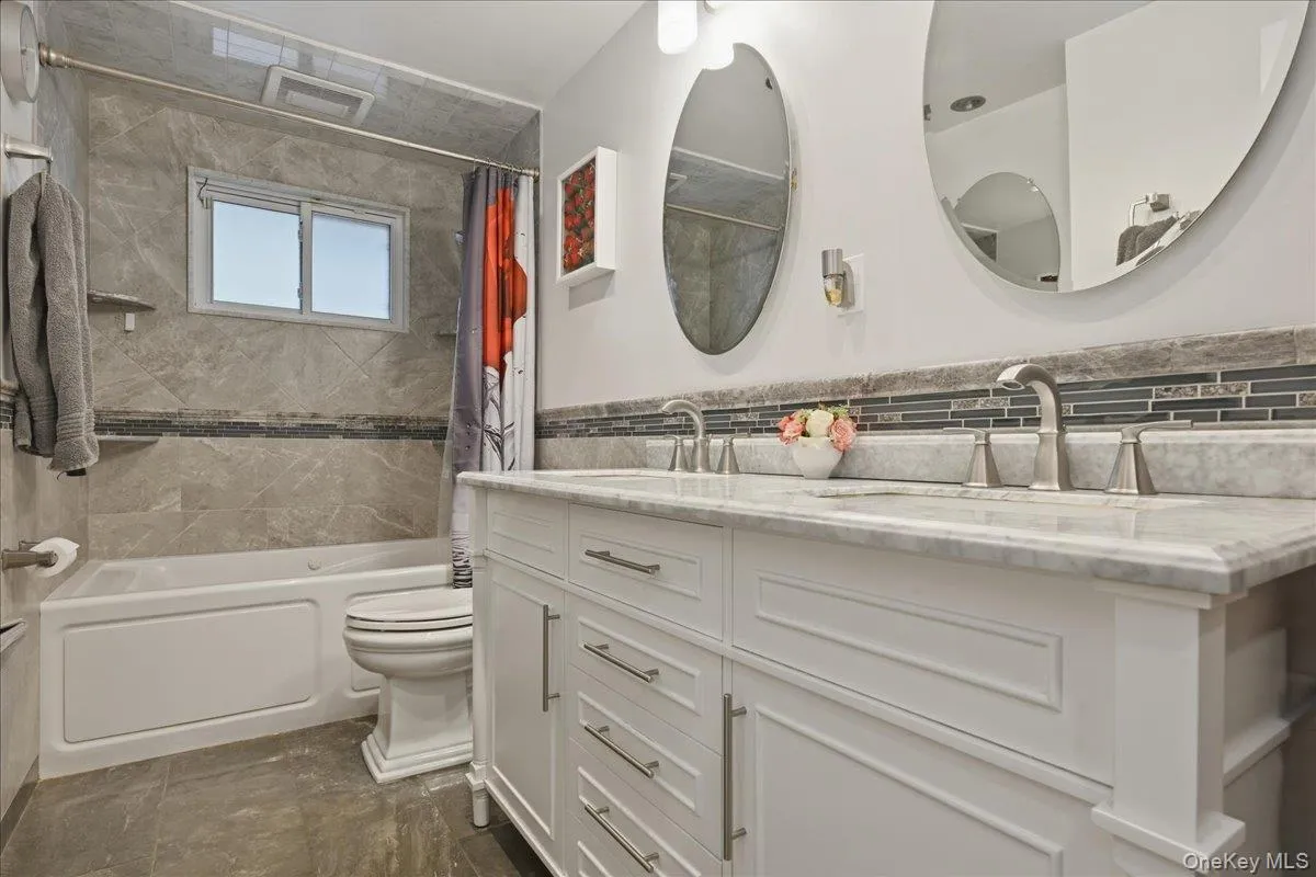 2504 Cadillac Drive, Hempstead, NY, 3 Bedrooms Bedrooms, 8 Rooms Rooms,2 BathroomsBathrooms,Residential,For Rent,Cadillac,0,KEY1015827 2504 Cadillac Drive, Hempstead, NY, 3 Bedrooms Bedrooms, 8 Rooms Rooms,2 BathroomsBathrooms,Residential,For Rent,Cadillac,0,KEY1015827