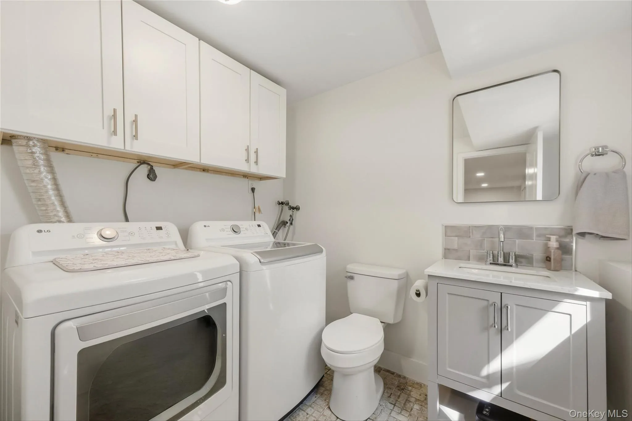 16 Victoria Terrace, Goshen, NY, 3 Bedrooms Bedrooms, 10 Rooms Rooms,2 BathroomsBathrooms,Residential,For Rent,Victoria,0,1015830 16 Victoria Terrace, Goshen, NY, 3 Bedrooms Bedrooms, 10 Rooms Rooms,2 BathroomsBathrooms,Residential,For Rent,Victoria,0,1015830
