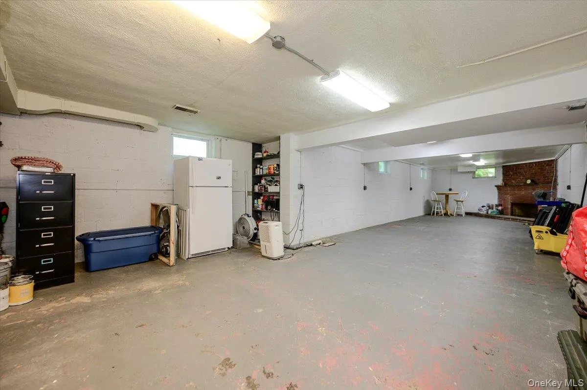 15 Tamarac Trail, Harrison, NY, 4 Bedrooms Bedrooms, 8 Rooms Rooms,3 BathroomsBathrooms,Residential,For Rent,Tamarac,0,1015831 15 Tamarac Trail, Harrison, NY, 4 Bedrooms Bedrooms, 8 Rooms Rooms,3 BathroomsBathrooms,Residential,For Rent,Tamarac,0,1015831