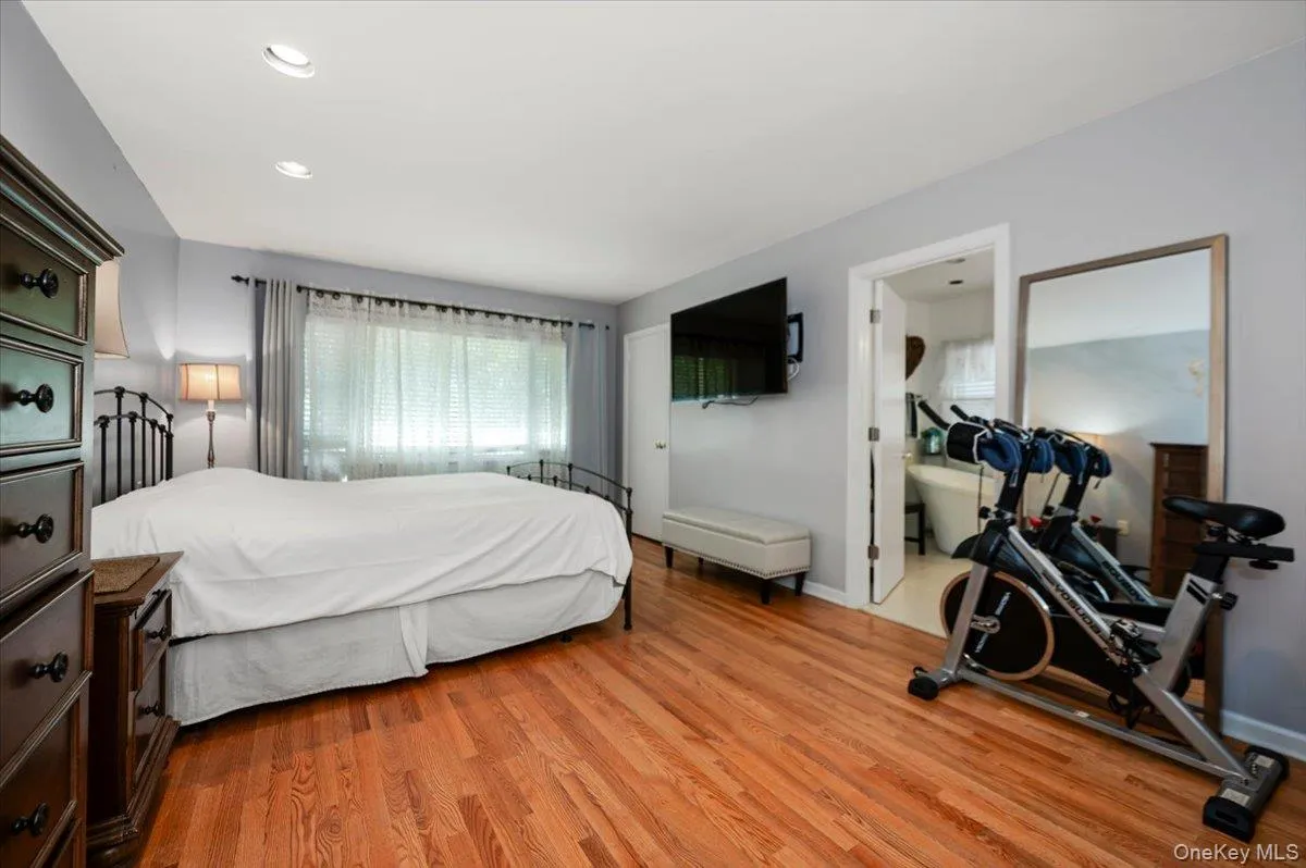 15 Tamarac Trail, Harrison, NY, 4 Bedrooms Bedrooms, 8 Rooms Rooms,3 BathroomsBathrooms,Residential,For Rent,Tamarac,0,1015831 15 Tamarac Trail, Harrison, NY, 4 Bedrooms Bedrooms, 8 Rooms Rooms,3 BathroomsBathrooms,Residential,For Rent,Tamarac,0,1015831