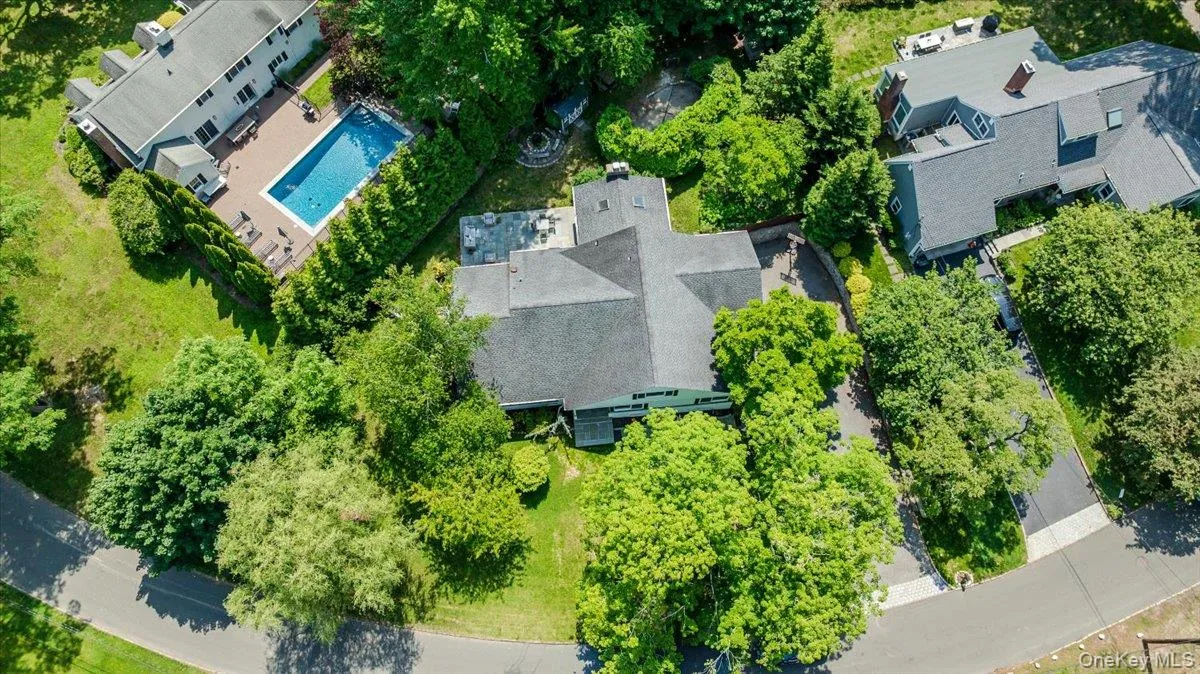 15 Tamarac Trail, Harrison, NY, 4 Bedrooms Bedrooms, 8 Rooms Rooms,3 BathroomsBathrooms,Residential,For Rent,Tamarac,0,1015831 15 Tamarac Trail, Harrison, NY, 4 Bedrooms Bedrooms, 8 Rooms Rooms,3 BathroomsBathrooms,Residential,For Rent,Tamarac,0,1015831