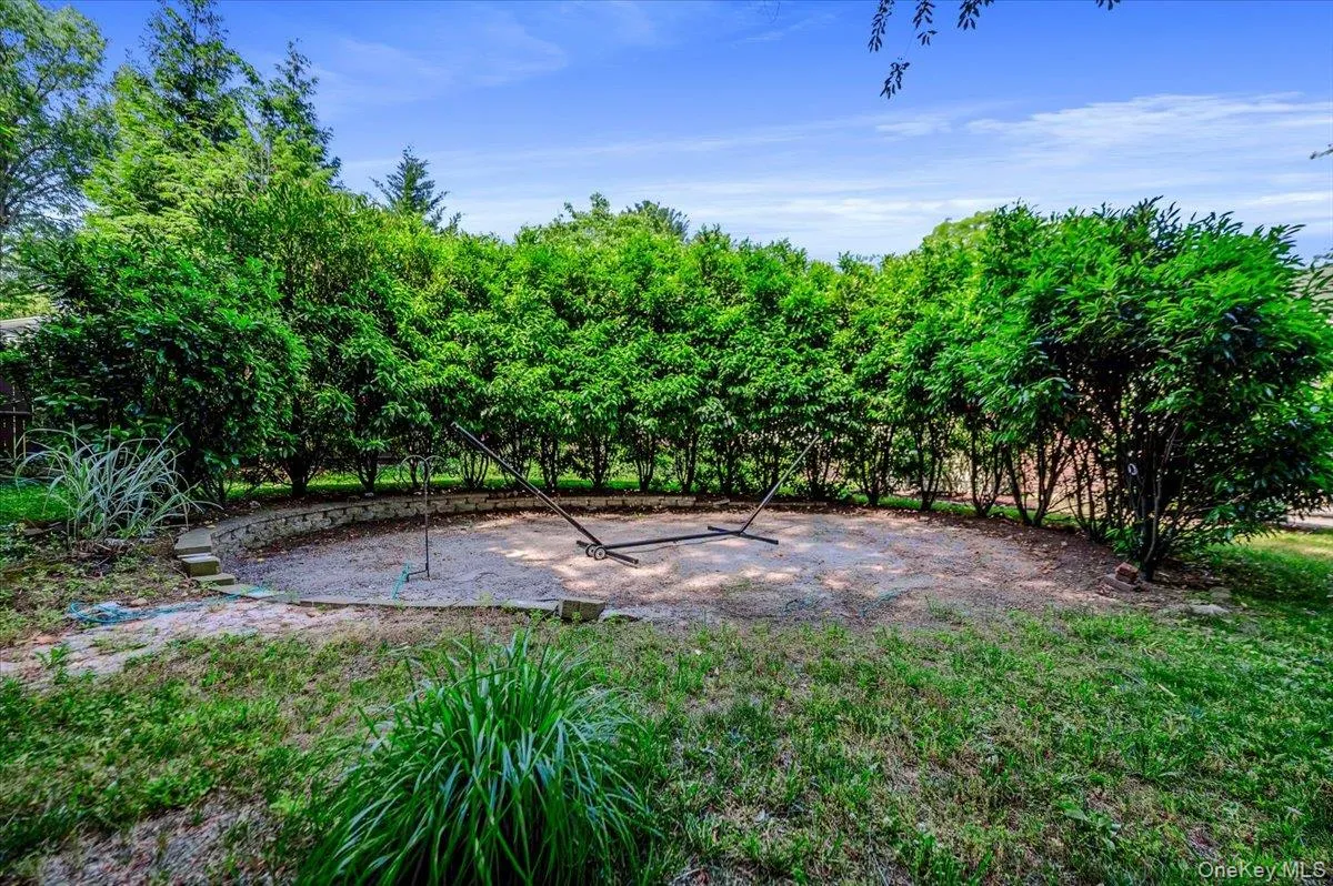15 Tamarac Trail, Harrison, NY, 4 Bedrooms Bedrooms, 8 Rooms Rooms,3 BathroomsBathrooms,Residential,For Rent,Tamarac,0,1015831 15 Tamarac Trail, Harrison, NY, 4 Bedrooms Bedrooms, 8 Rooms Rooms,3 BathroomsBathrooms,Residential,For Rent,Tamarac,0,1015831