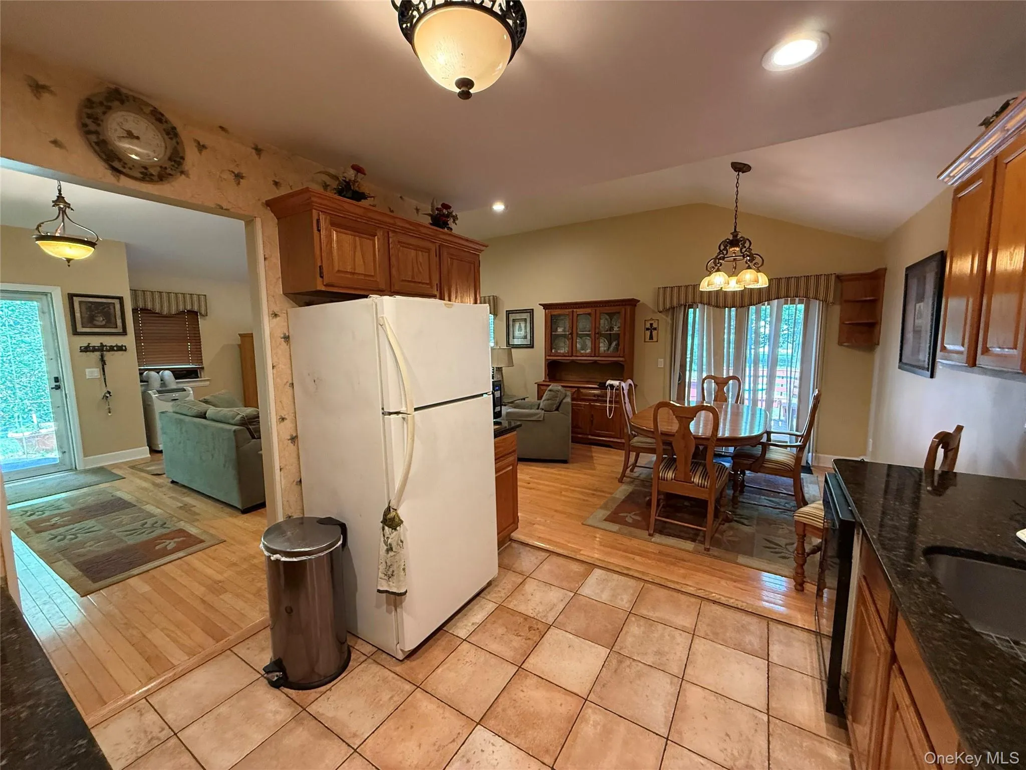 64 Cobbleridge Lane, Brookhaven, NY, 2 Bedrooms Bedrooms, 5 Rooms Rooms,2 BathroomsBathrooms,Residential,For Rent,Cobbleridge,0,1015833 64 Cobbleridge Lane, Brookhaven, NY, 2 Bedrooms Bedrooms, 5 Rooms Rooms,2 BathroomsBathrooms,Residential,For Rent,Cobbleridge,0,1015833
