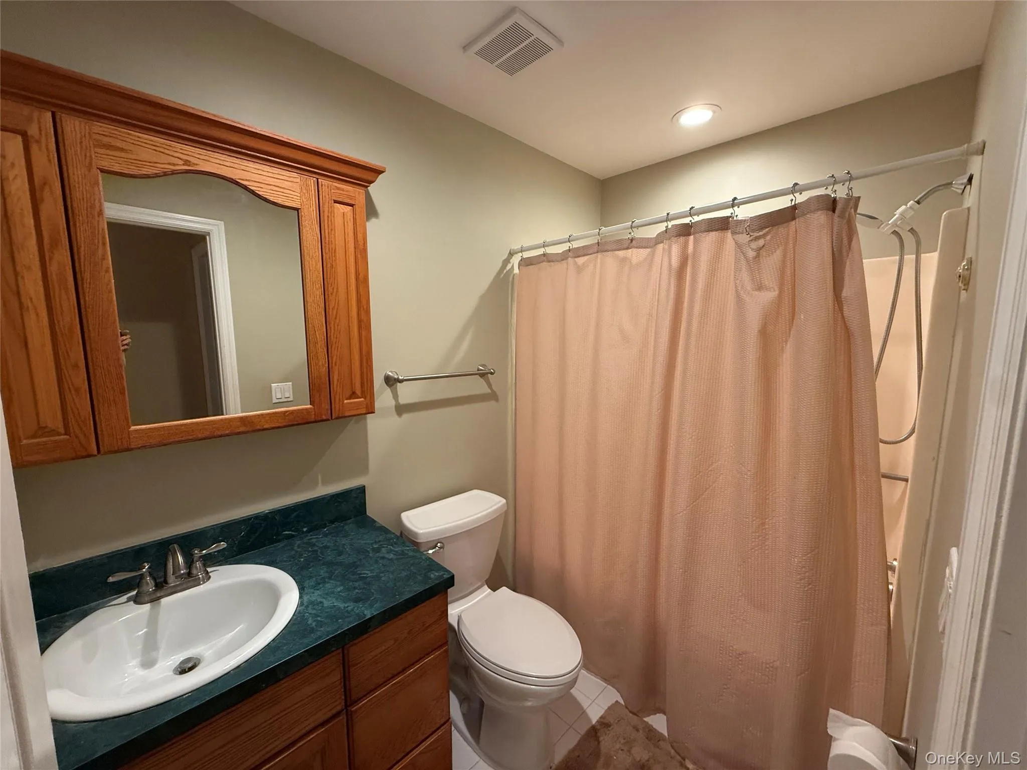 64 Cobbleridge Lane, Brookhaven, NY, 2 Bedrooms Bedrooms, 5 Rooms Rooms,2 BathroomsBathrooms,Residential,For Rent,Cobbleridge,0,1015833 64 Cobbleridge Lane, Brookhaven, NY, 2 Bedrooms Bedrooms, 5 Rooms Rooms,2 BathroomsBathrooms,Residential,For Rent,Cobbleridge,0,1015833