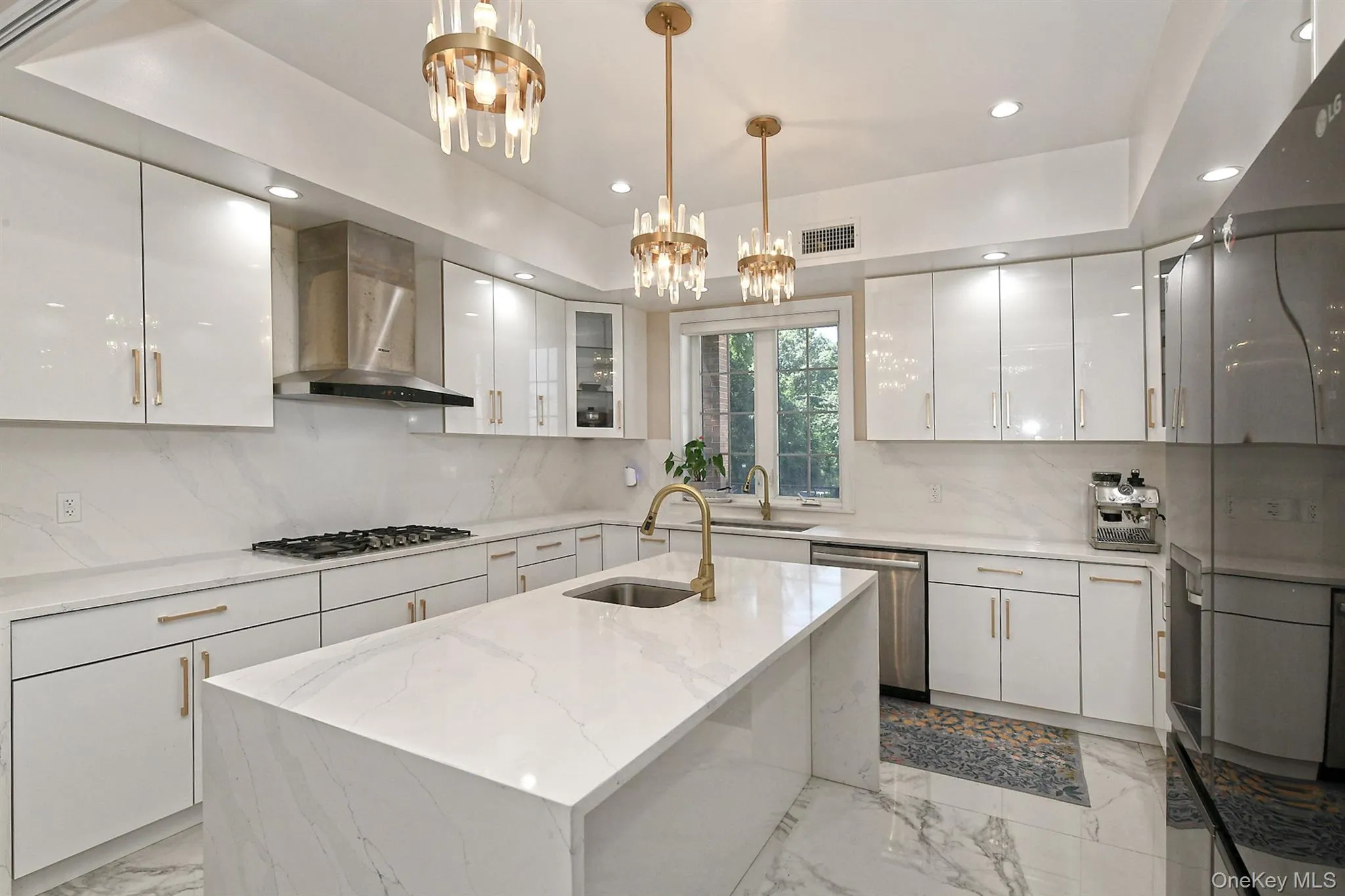 66-26 Marathon Pkwy., New York, NY, 6 Bedrooms Bedrooms, 14 Rooms Rooms,6 BathroomsBathrooms,Residential Lease,For Rent,Marathon Pkwy.,0,1015836 66-26 Marathon Pkwy., New York, NY, 6 Bedrooms Bedrooms, 14 Rooms Rooms,6 BathroomsBathrooms,Residential Lease,For Rent,Marathon Pkwy.,0,1015836