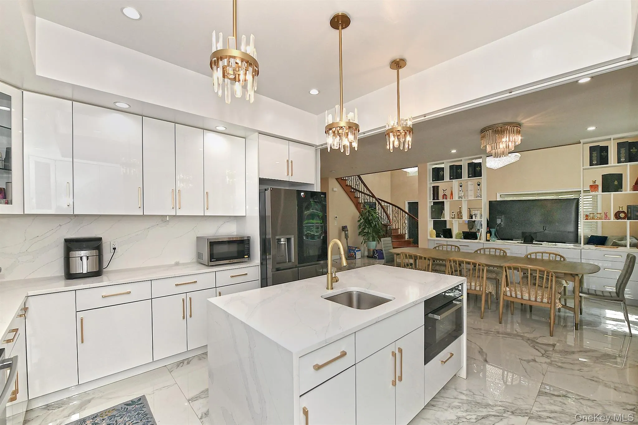 66-26 Marathon Pkwy., New York, NY, 6 Bedrooms Bedrooms, 14 Rooms Rooms,6 BathroomsBathrooms,Residential Lease,For Rent,Marathon Pkwy.,0,1015836 66-26 Marathon Pkwy., New York, NY, 6 Bedrooms Bedrooms, 14 Rooms Rooms,6 BathroomsBathrooms,Residential Lease,For Rent,Marathon Pkwy.,0,1015836