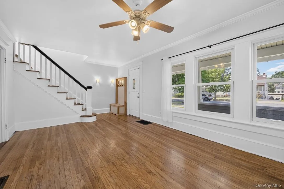 10 Grand Avenue, Poughkeepsie, NY, 2 Bedrooms Bedrooms, 6 Rooms Rooms,1 BathroomBathrooms,Residential,For Rent,Grand,0,1015837 10 Grand Avenue, Poughkeepsie, NY, 2 Bedrooms Bedrooms, 6 Rooms Rooms,1 BathroomBathrooms,Residential,For Rent,Grand,0,1015837