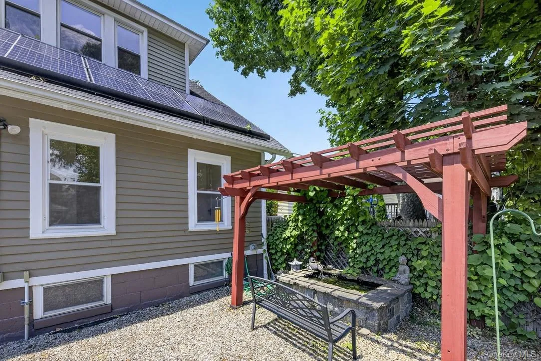 10 Grand Avenue, Poughkeepsie, NY, 2 Bedrooms Bedrooms, 6 Rooms Rooms,1 BathroomBathrooms,Residential,For Rent,Grand,0,1015837 10 Grand Avenue, Poughkeepsie, NY, 2 Bedrooms Bedrooms, 6 Rooms Rooms,1 BathroomBathrooms,Residential,For Rent,Grand,0,1015837