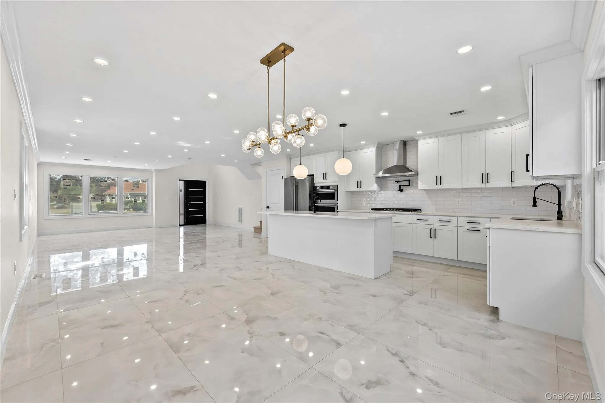 2 Circle Drive, Oyster Bay, NY, 4 Bedrooms Bedrooms, 14 Rooms Rooms,5 BathroomsBathrooms,Residential,For Rent,Circle,0,1015840 2 Circle Drive, Oyster Bay, NY, 4 Bedrooms Bedrooms, 14 Rooms Rooms,5 BathroomsBathrooms,Residential,For Rent,Circle,0,1015840